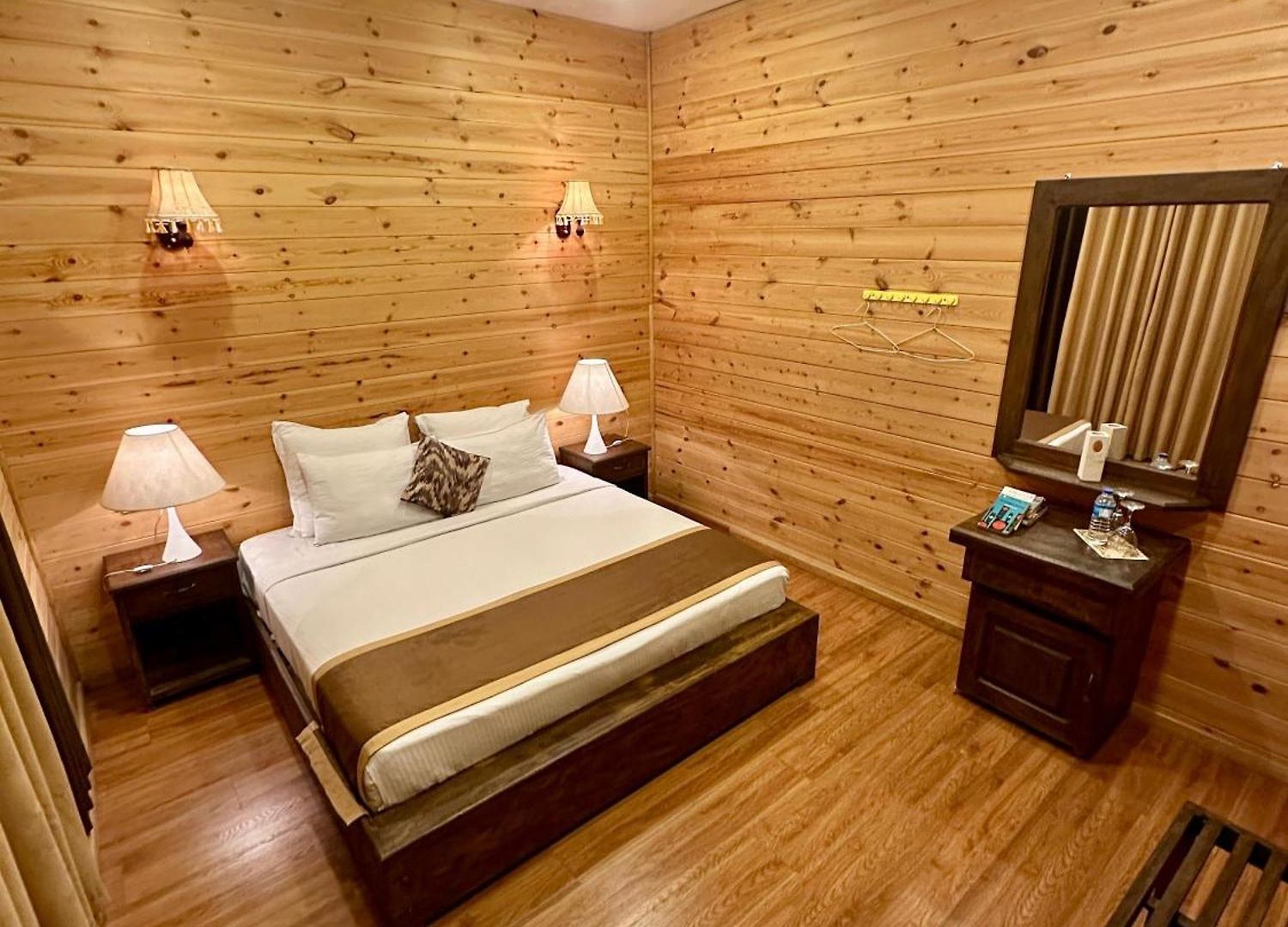 Hotel Omaya Hills
