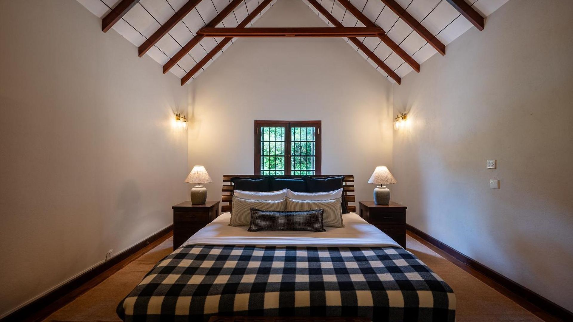 Bed & Breakfast Tathya Hills - Boutique Garden Escape Nuwara Eliya
