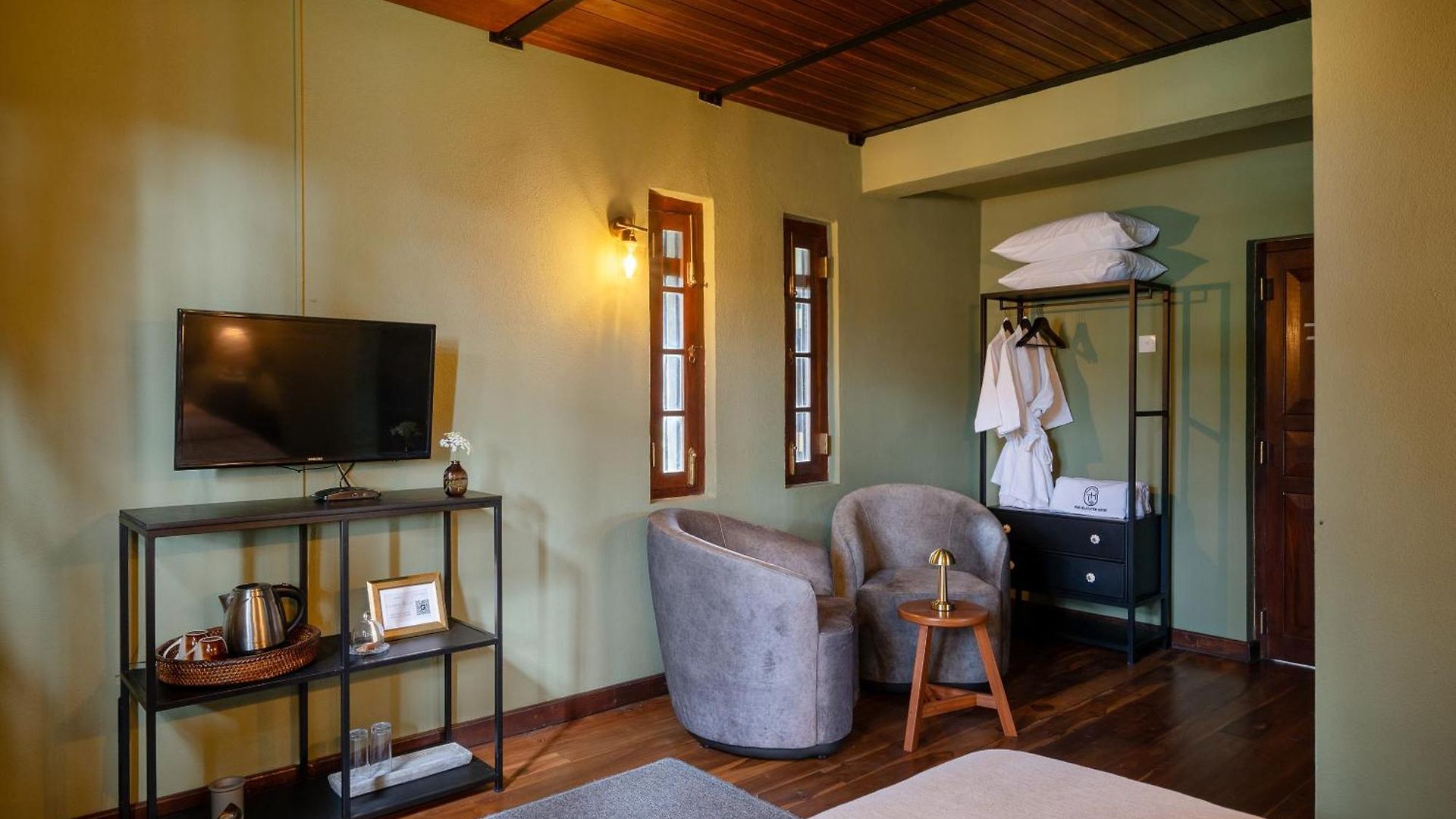 Tathya Hills - Boutique Garden Escape Bed & Breakfast 4*