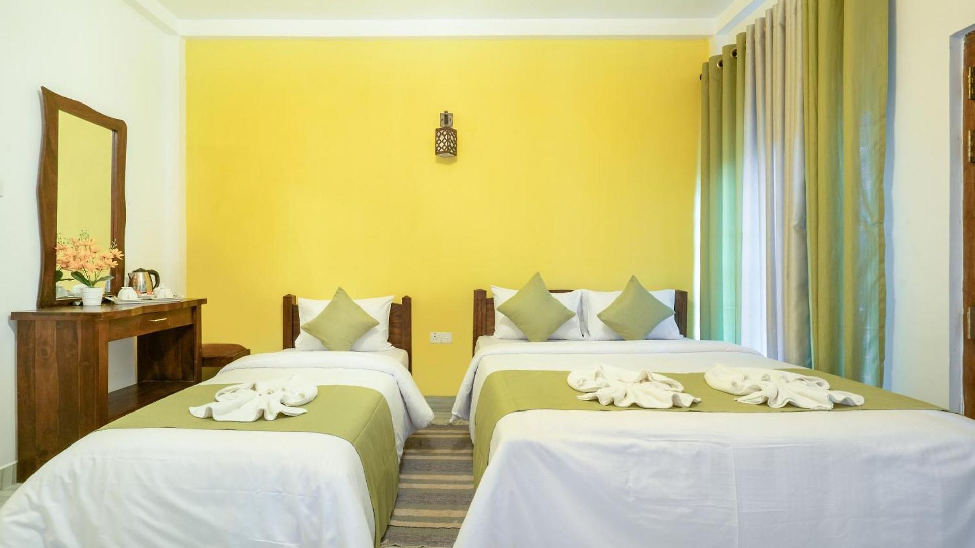 Guest house Grand Mellow *