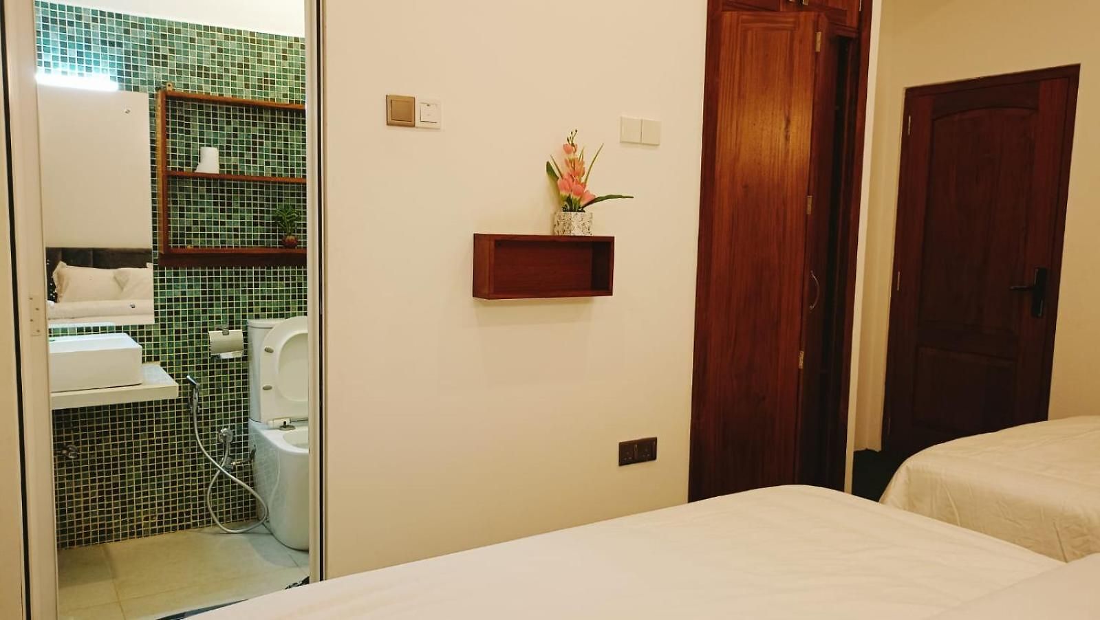 Hotel Golden Mist Nuwaraeliya *