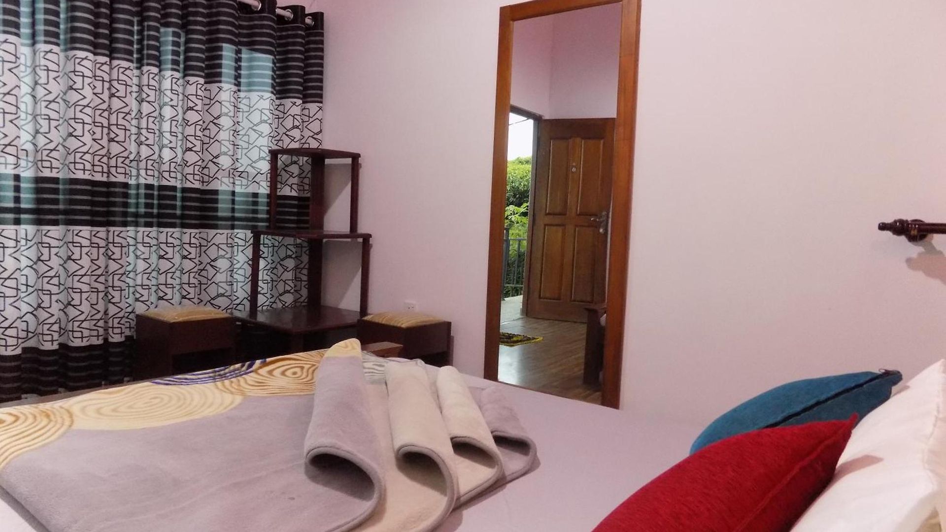 Kadalla Guest house 3*