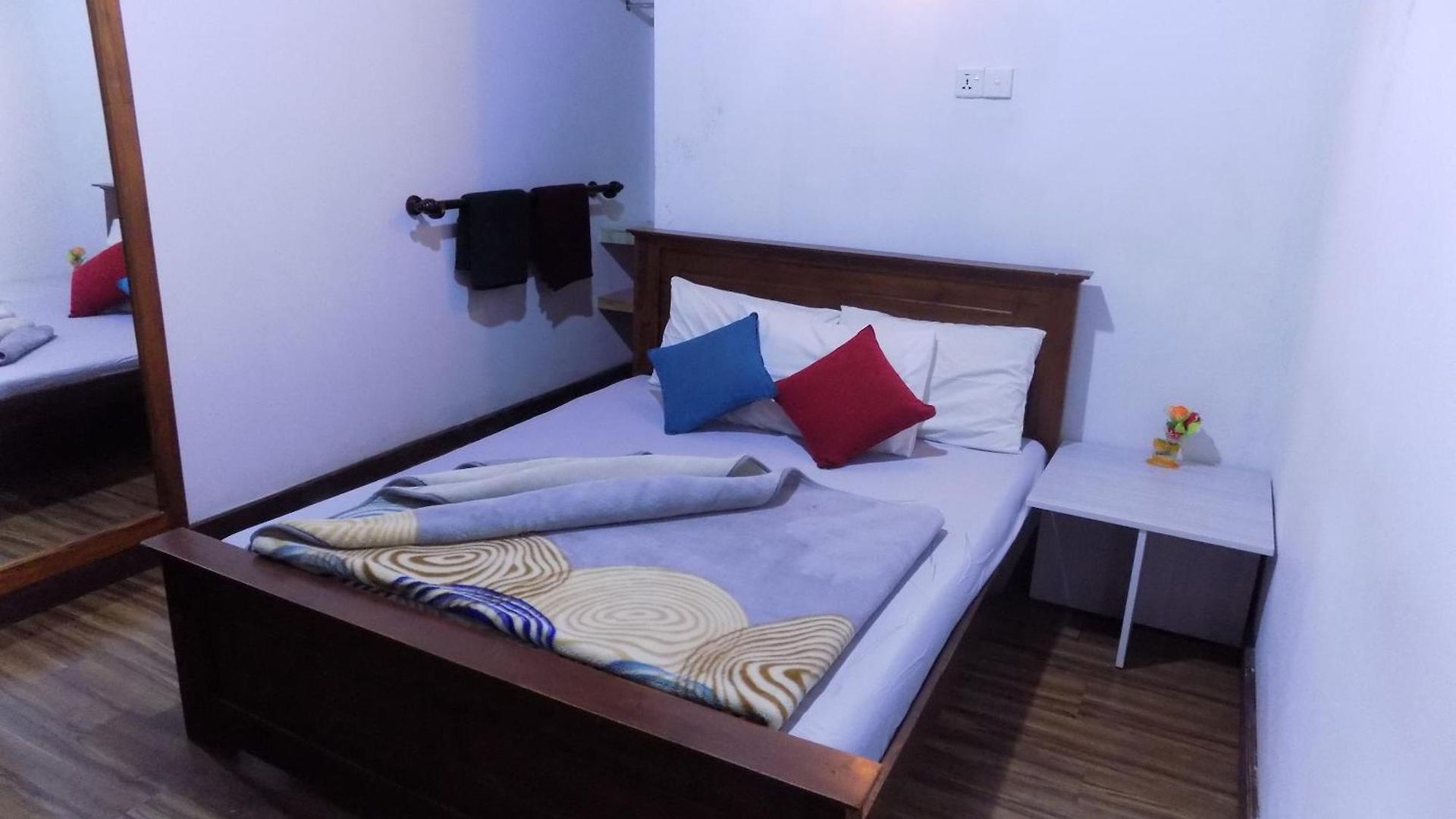 Kadalla Guest house