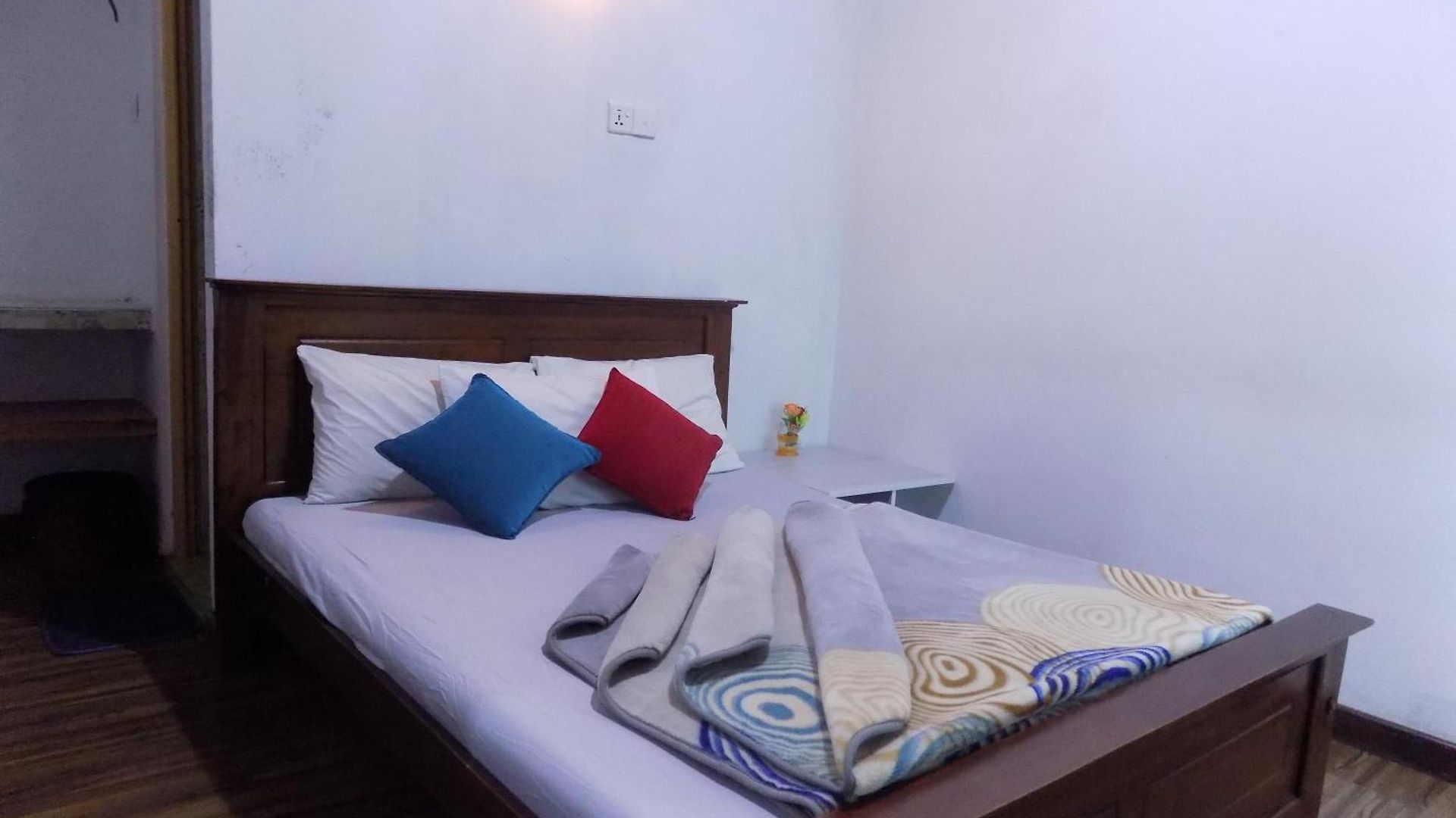 Kadalla Guest house