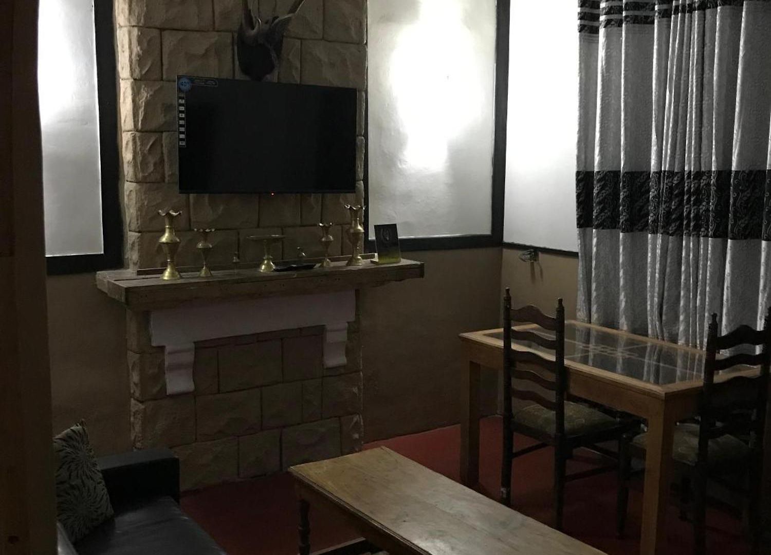Barnes Homestay *