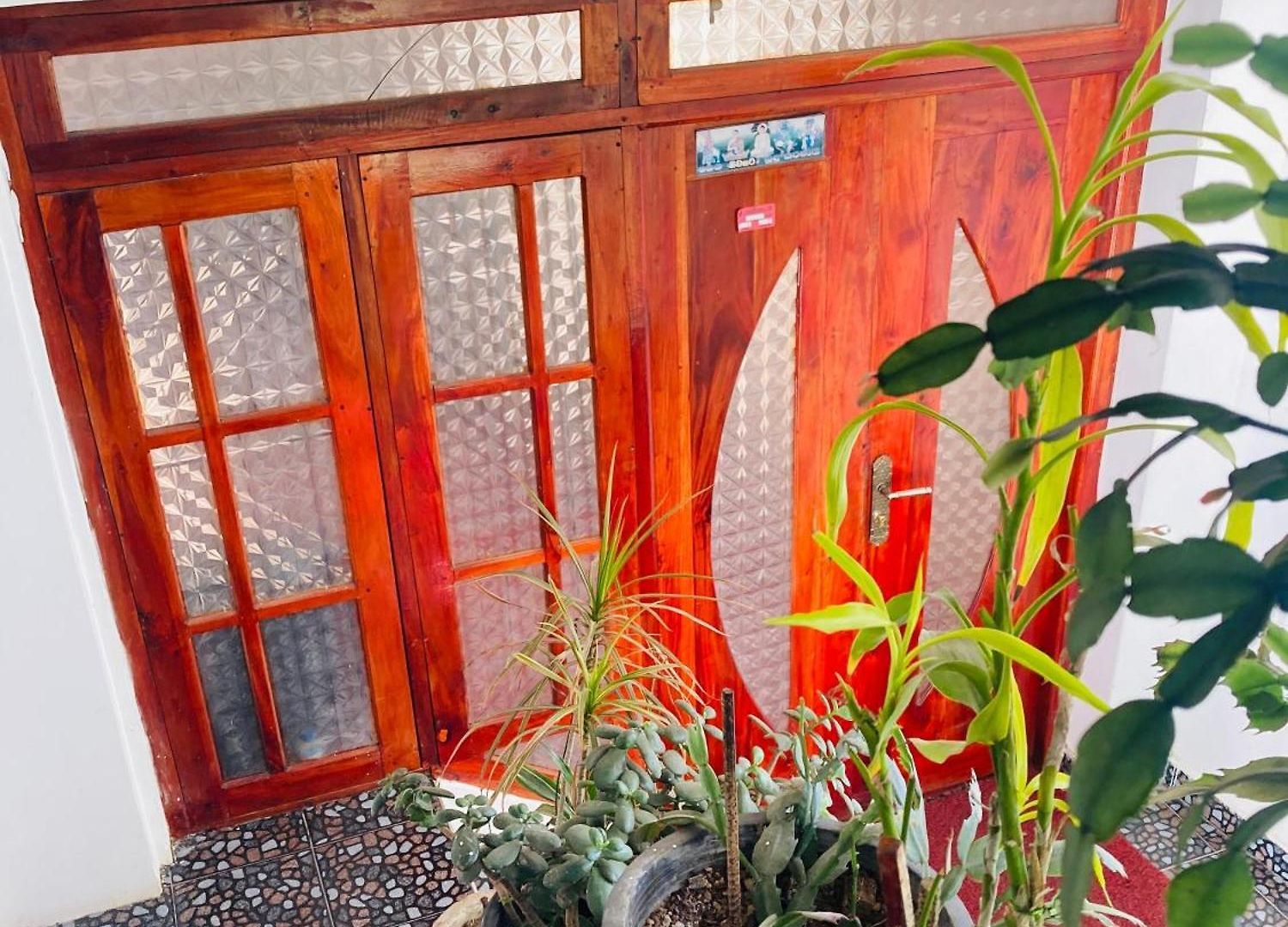 La Rose Geust House