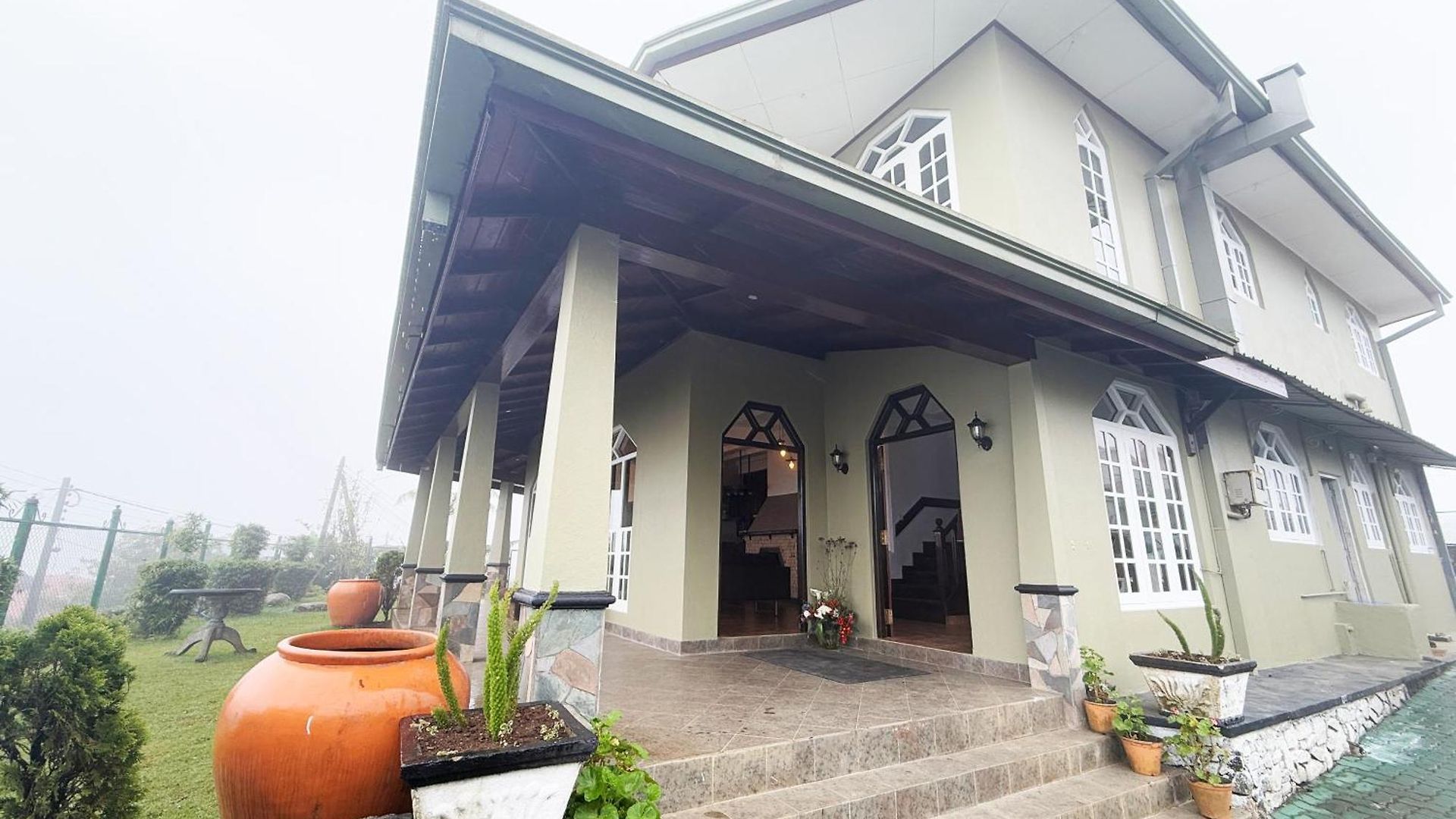 Kings Nuwara Eliya