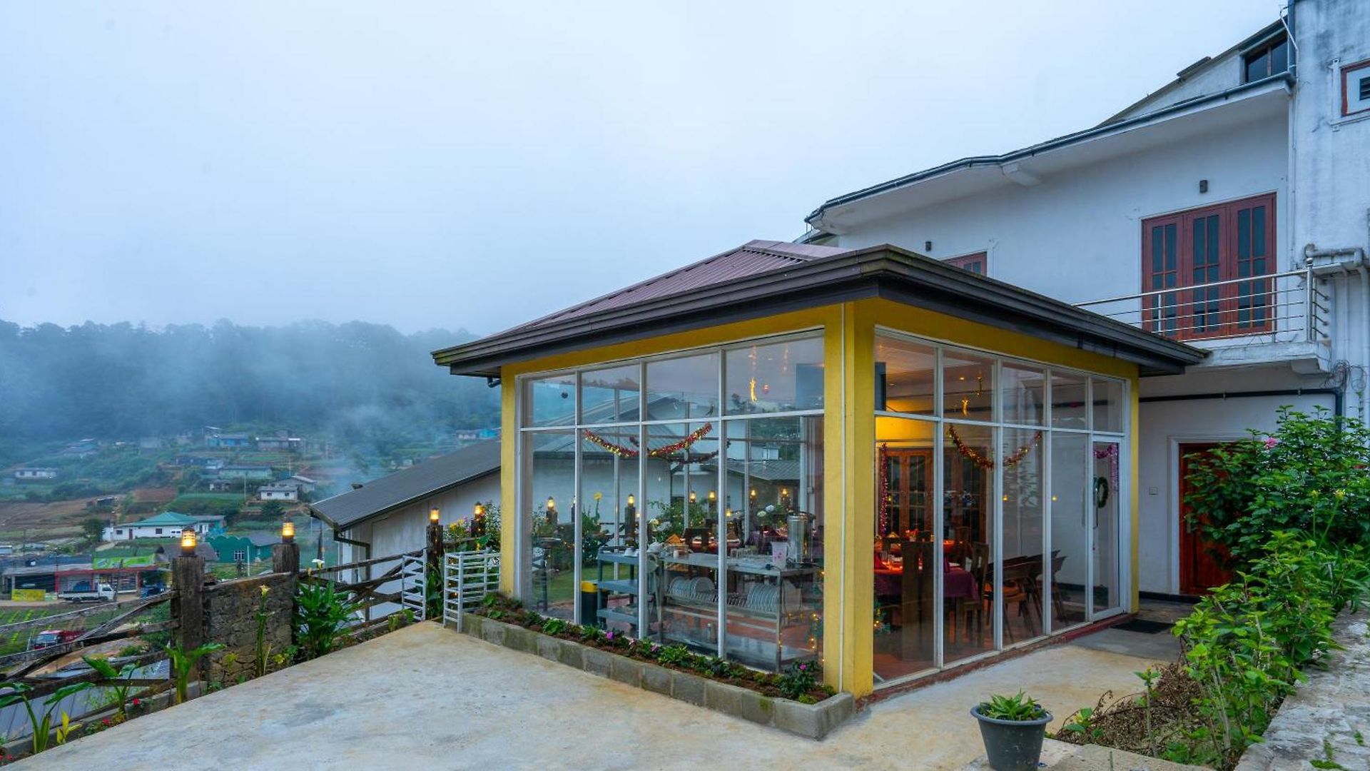 Villa Grand Mellow Nuwara Eliya