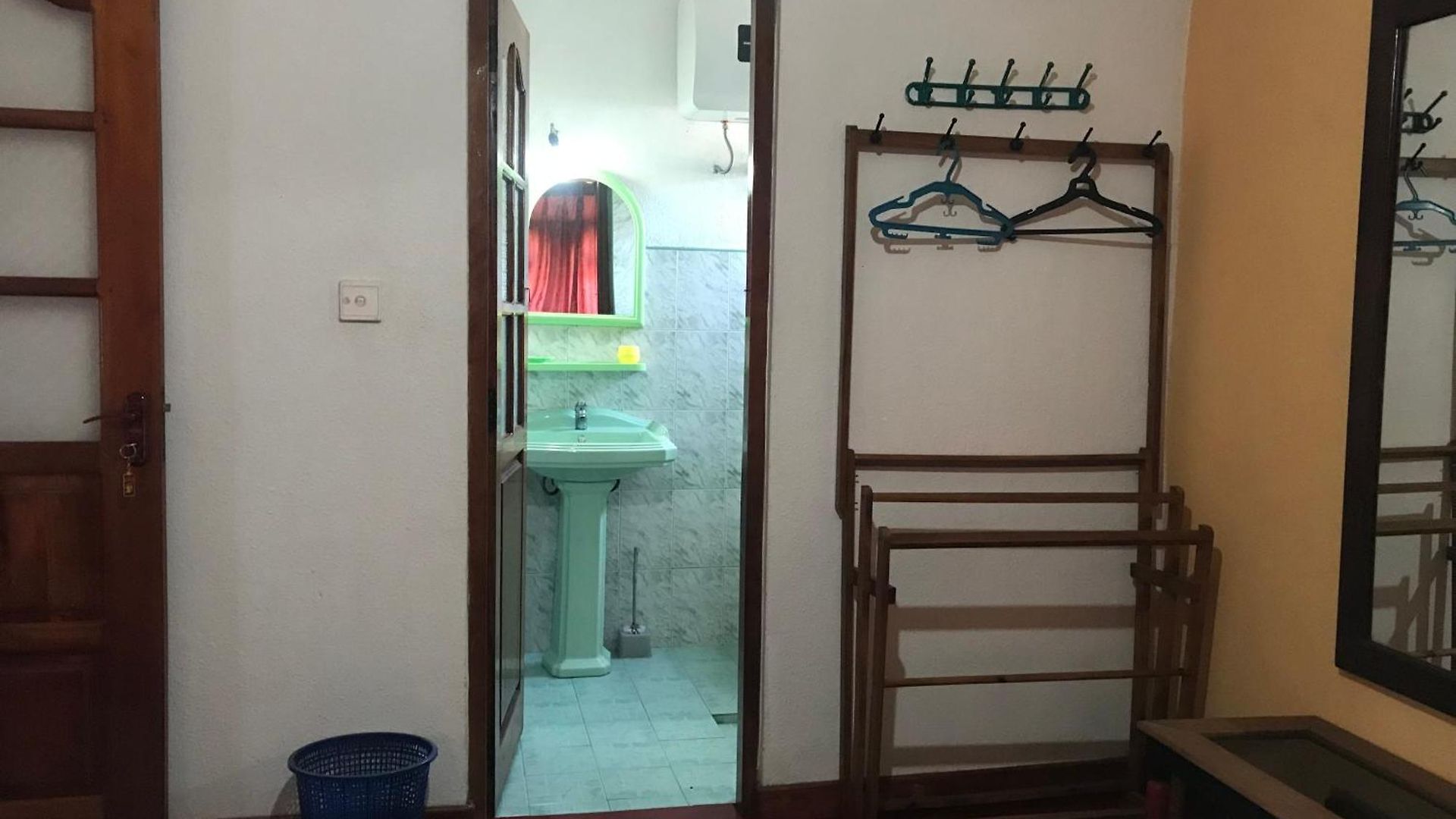 Aurora Guest house *