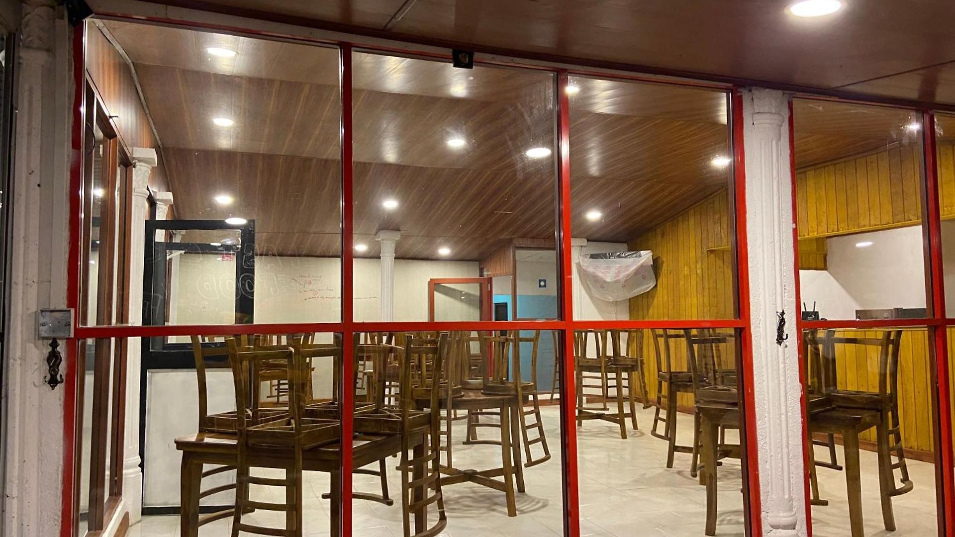 Happy Tasty Chicken Inn