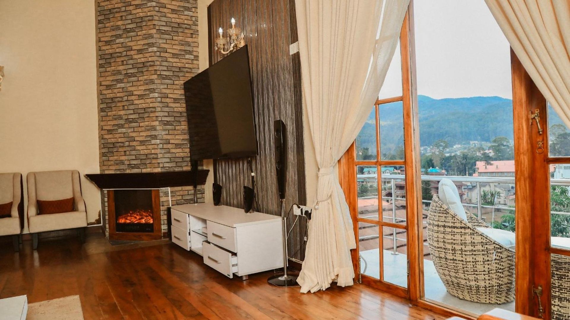 Alben Castle Glenfall Hotel 5*