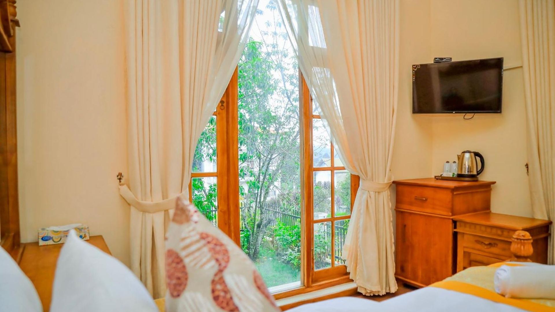 Hotel Alben Castle Glenfall Nuwara Eliya