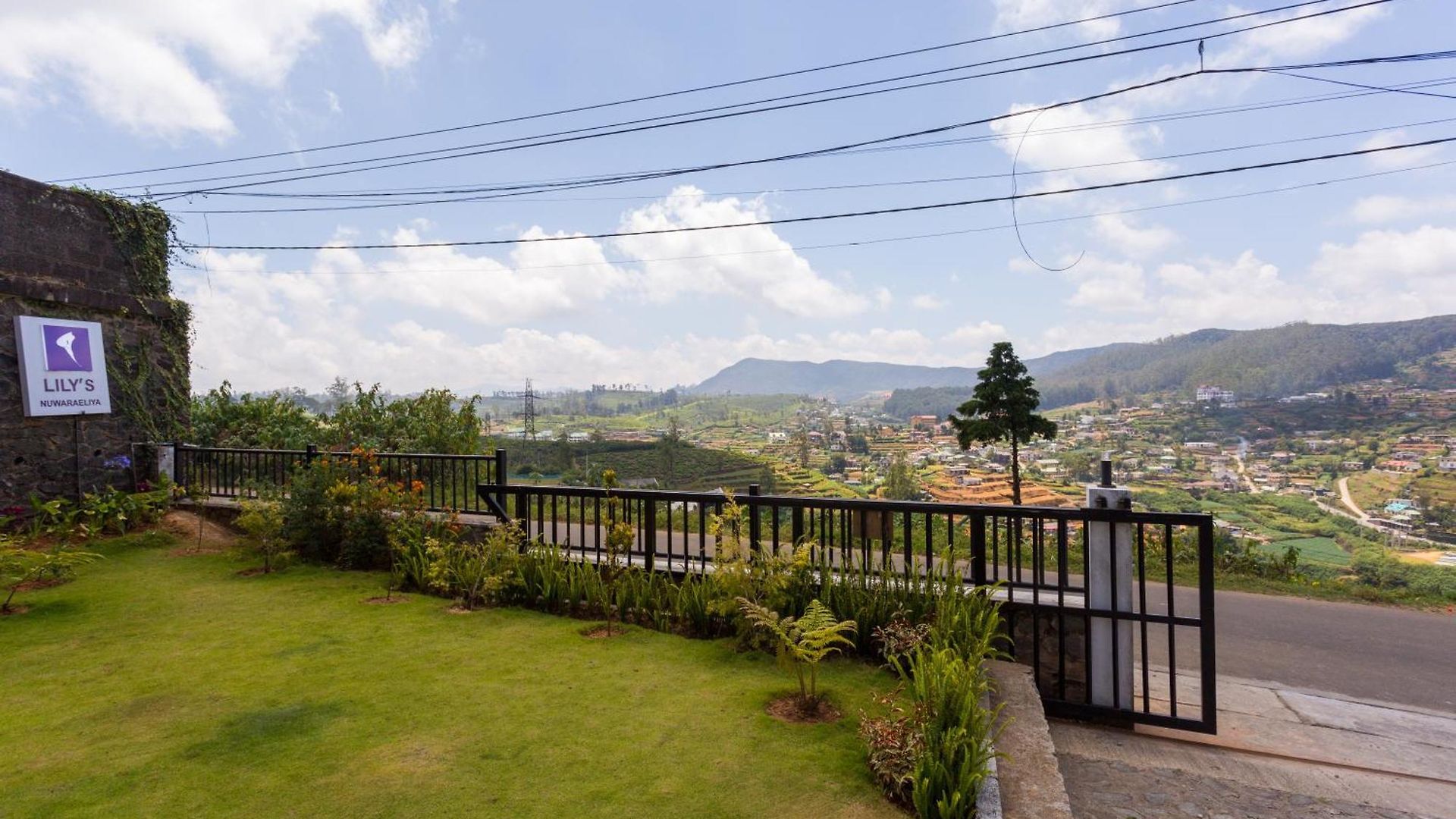 Hotel Lilys Nuwaraeliya Nuwara Eliya