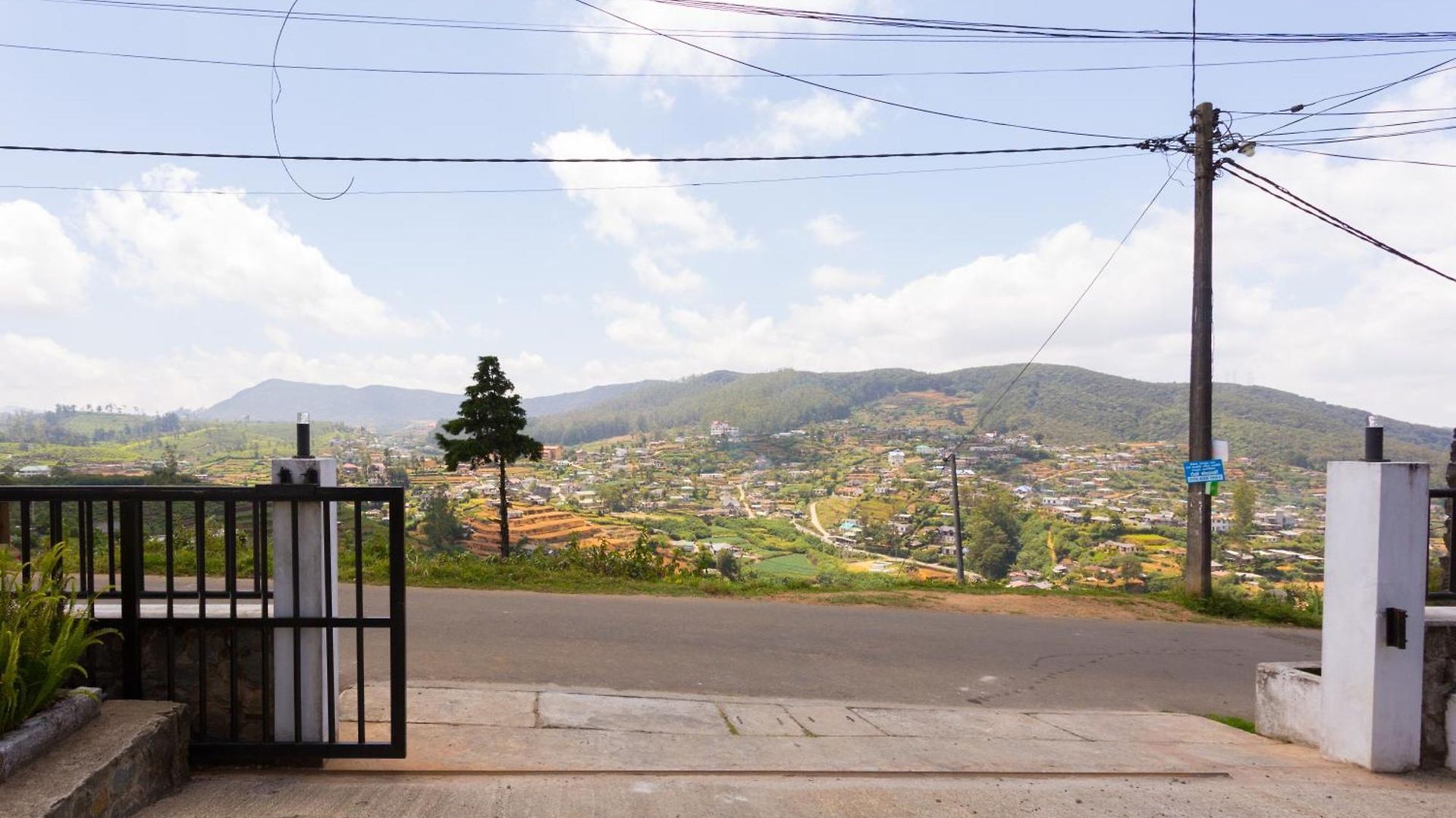 Hotel Lilys Nuwaraeliya Nuwara Eliya