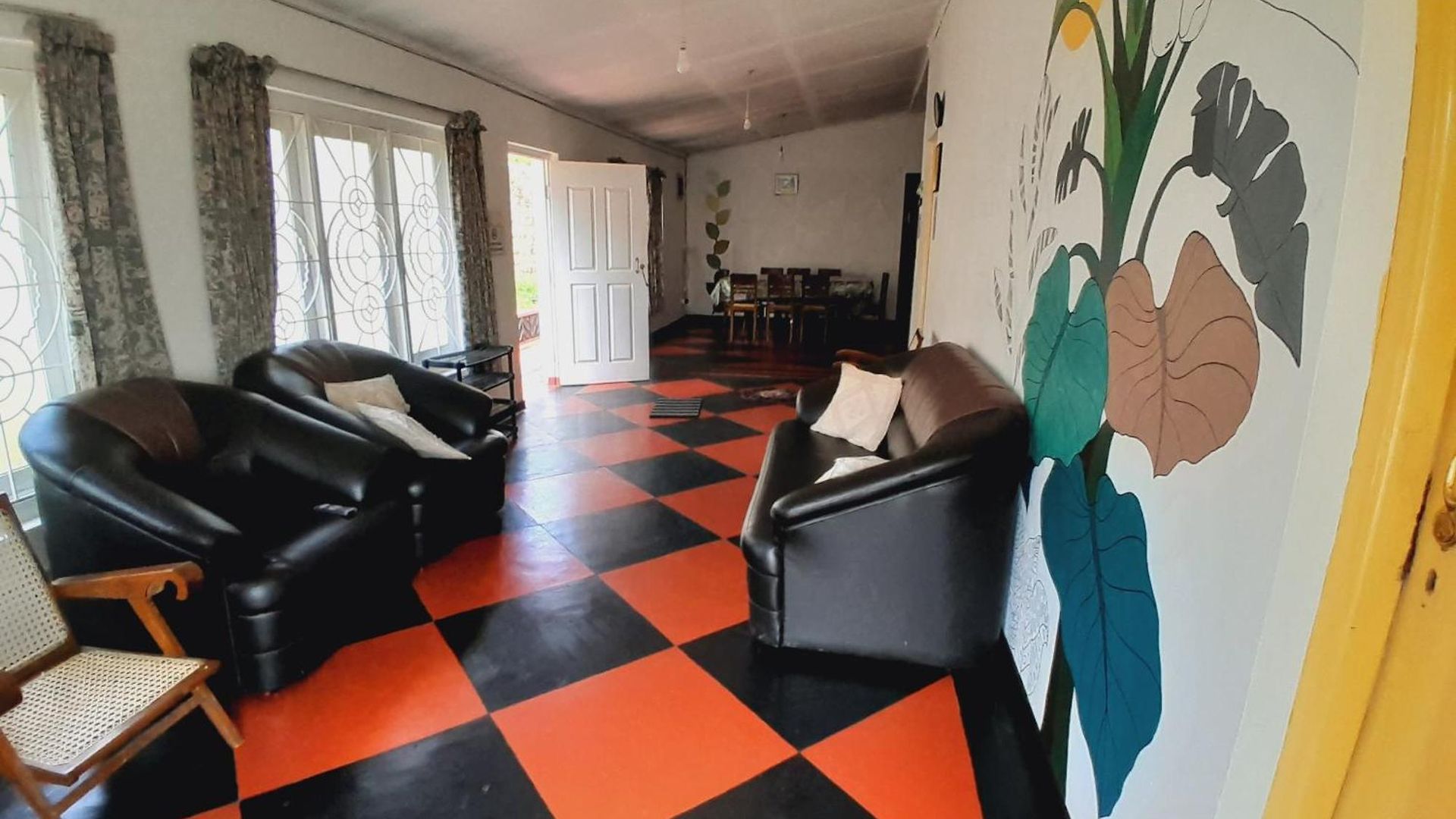 Hostel - *