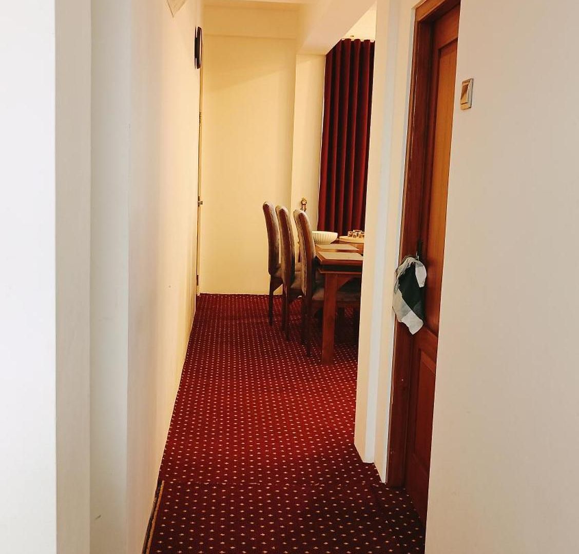 Golden Mist Nuwaraeliya Hotel *