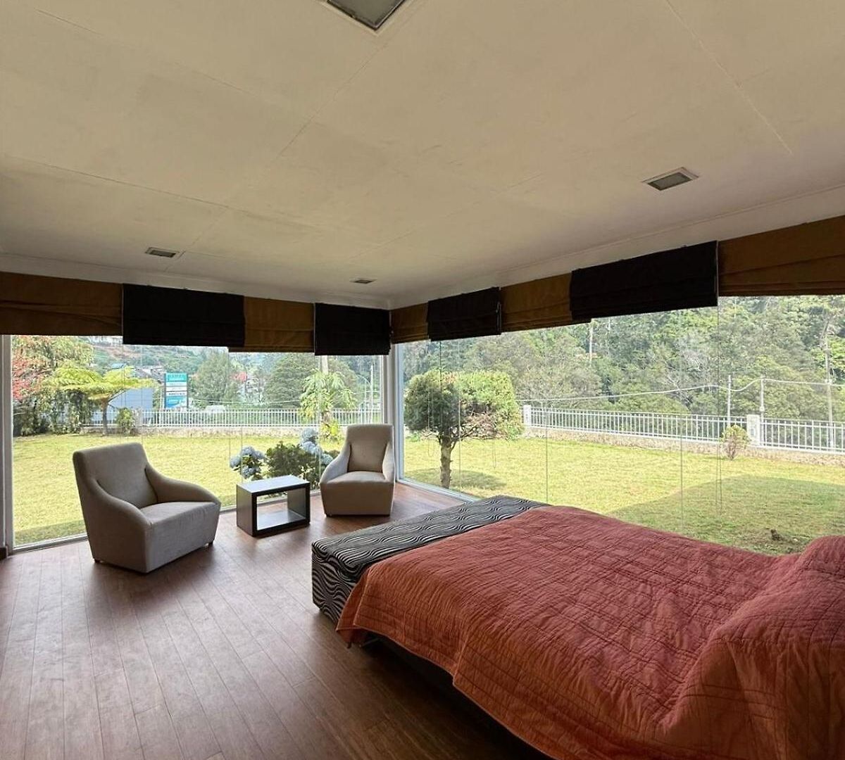 The Sixth, * Nuwara Eliya