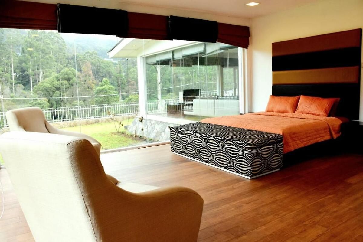 Villa The Sixth,