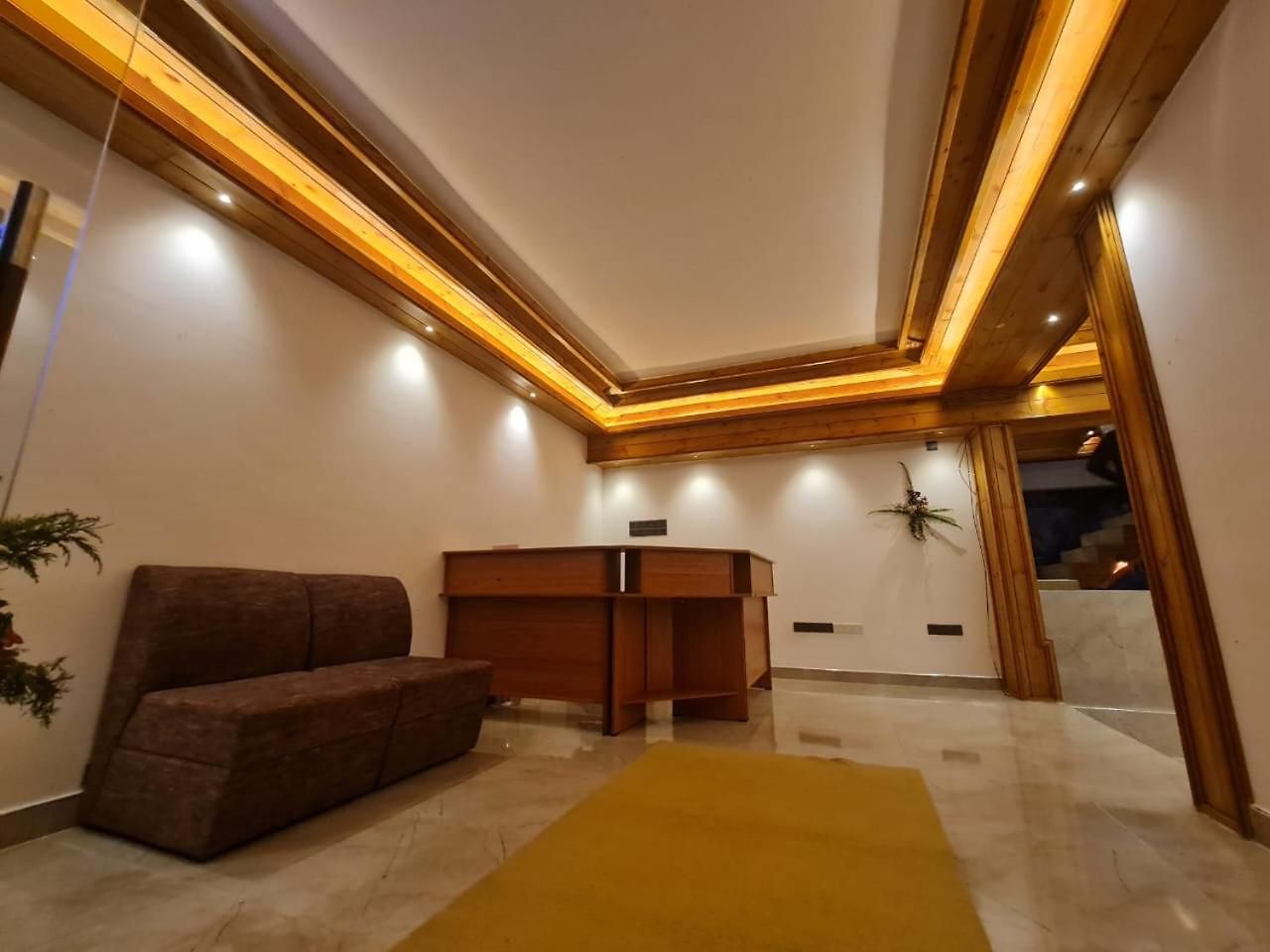 Rich Hotel Nuwara Eliya