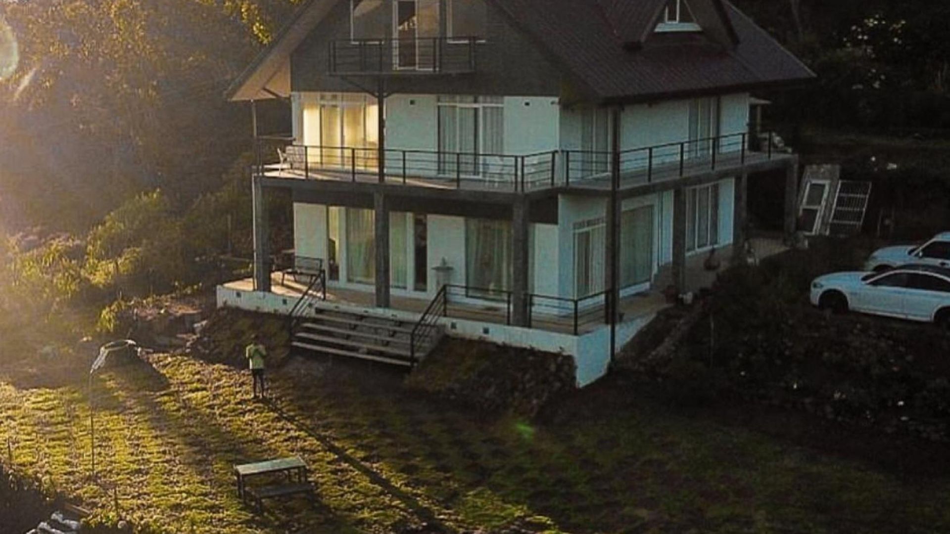 Clouds 1939 By Wimsons Guest house 3*