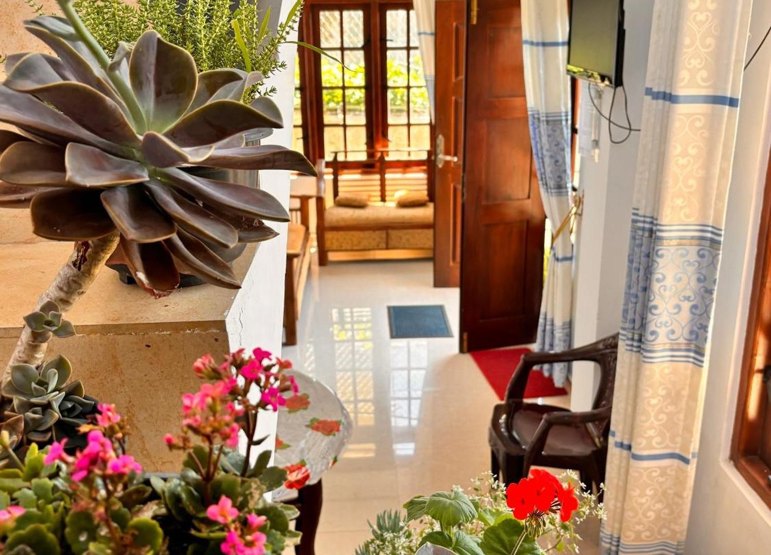 Shiny View Homestay