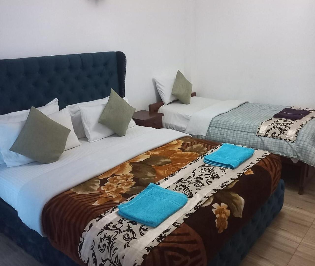 Pedro & Guest house 3*