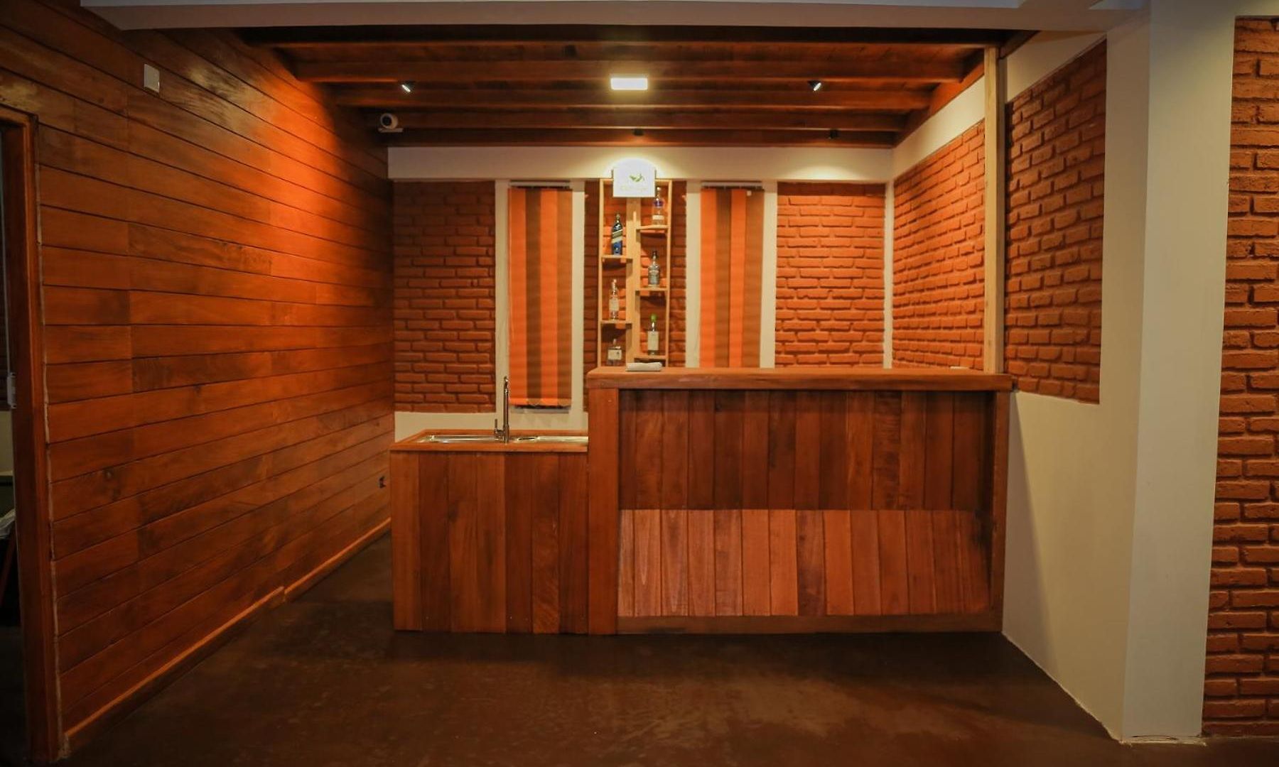 Apartment The Backwoods - *