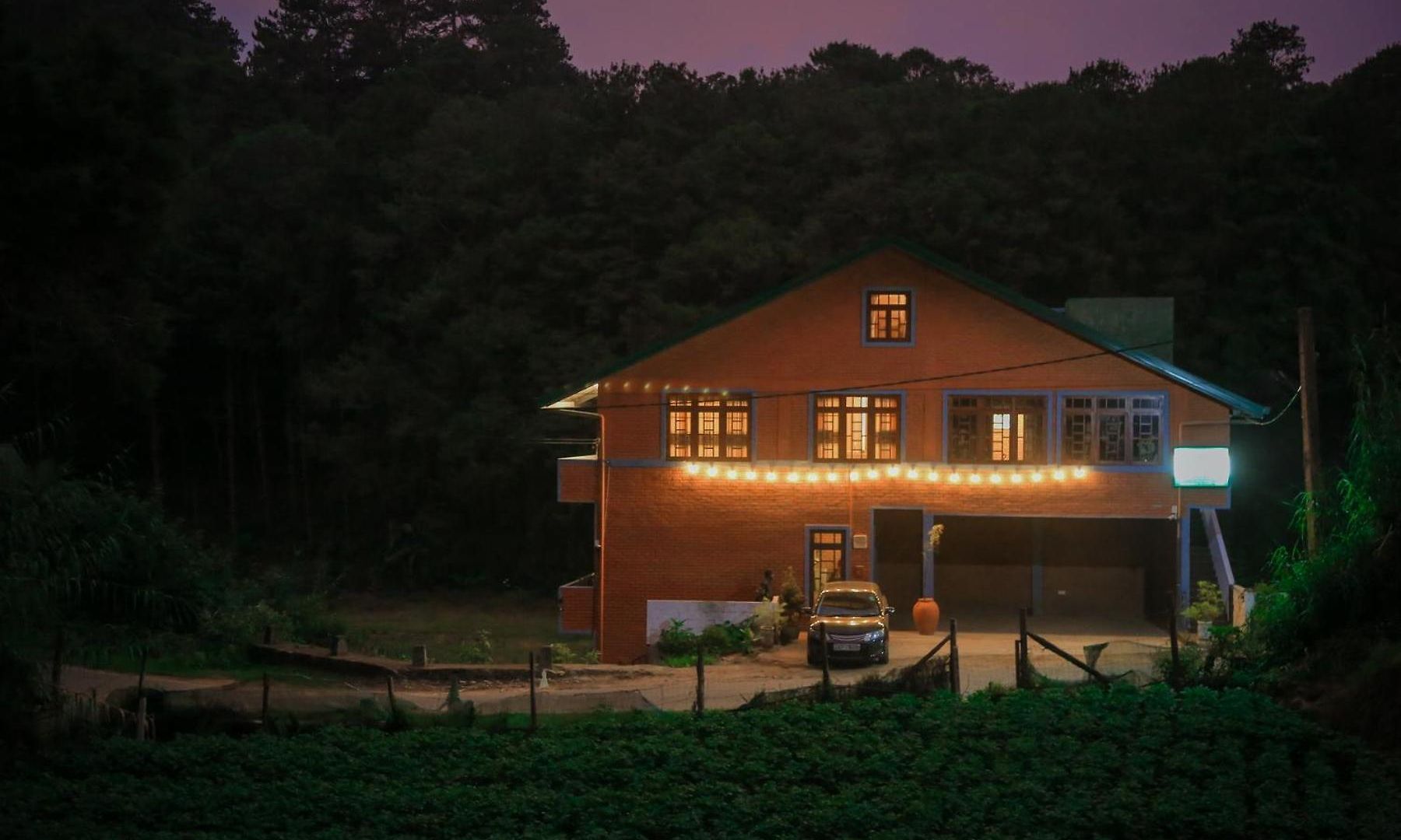The Backwoods - Apartment *