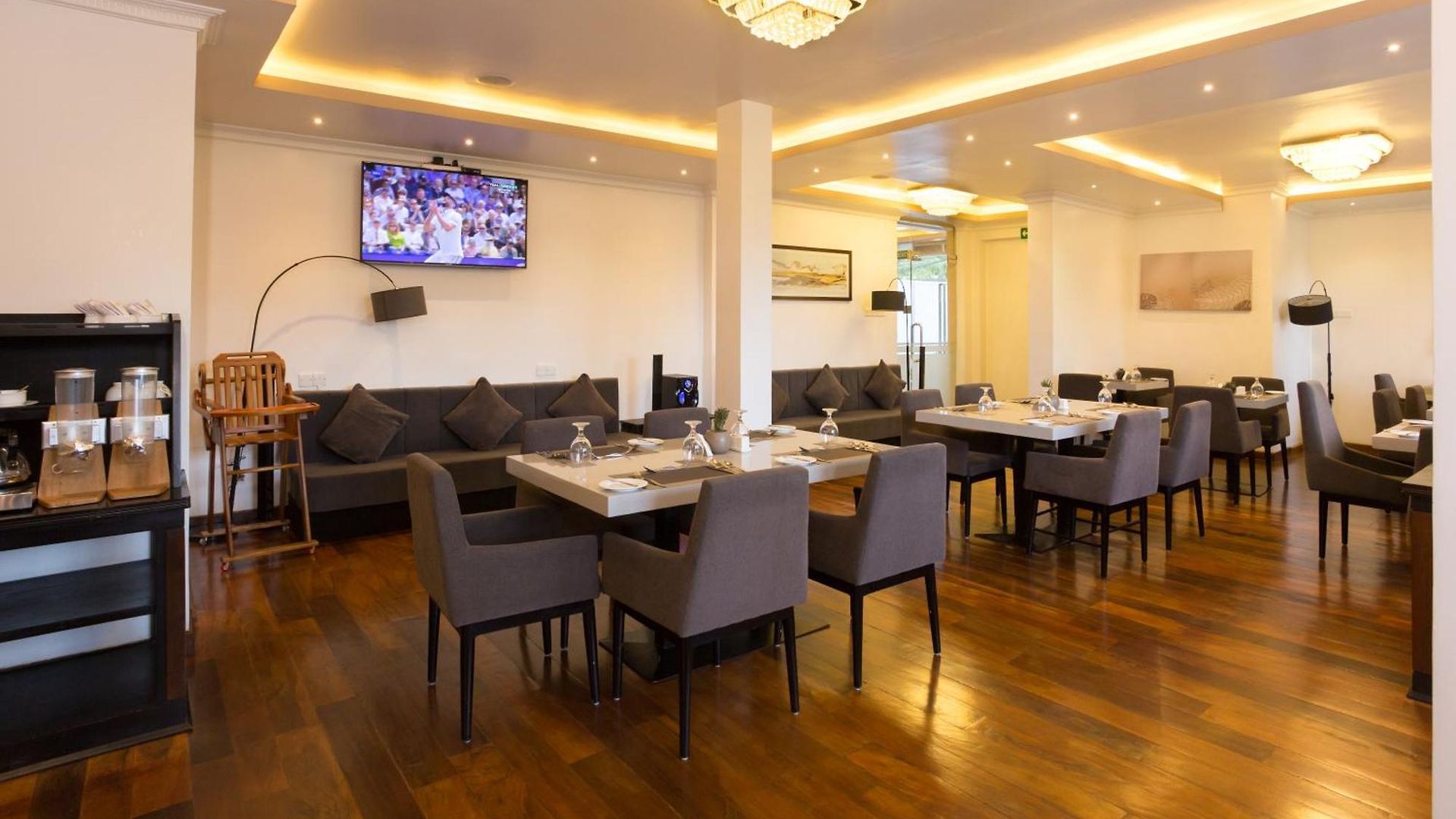 Hotel Grand Turf