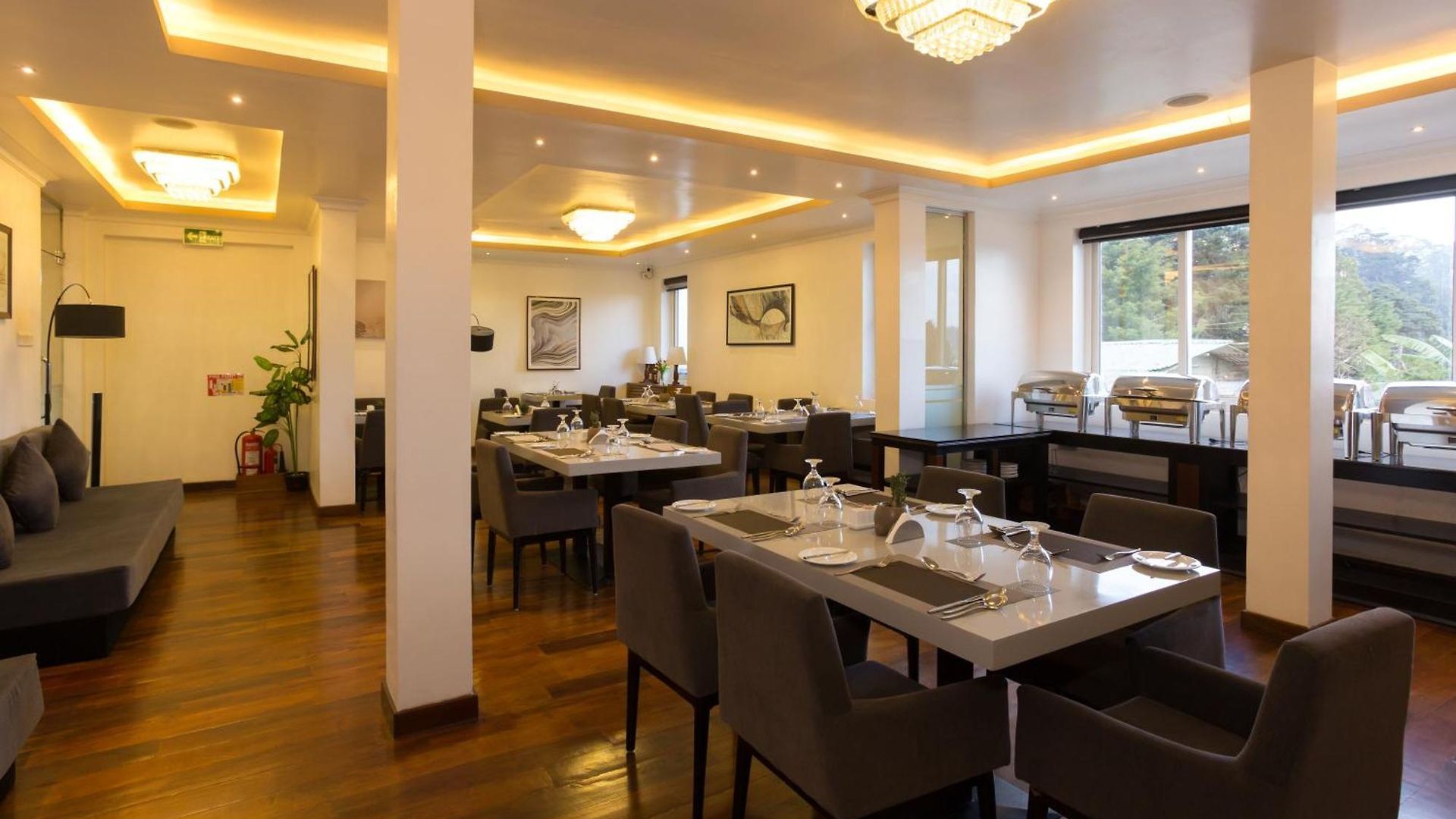 Hotel Grand Turf Nuwara Eliya