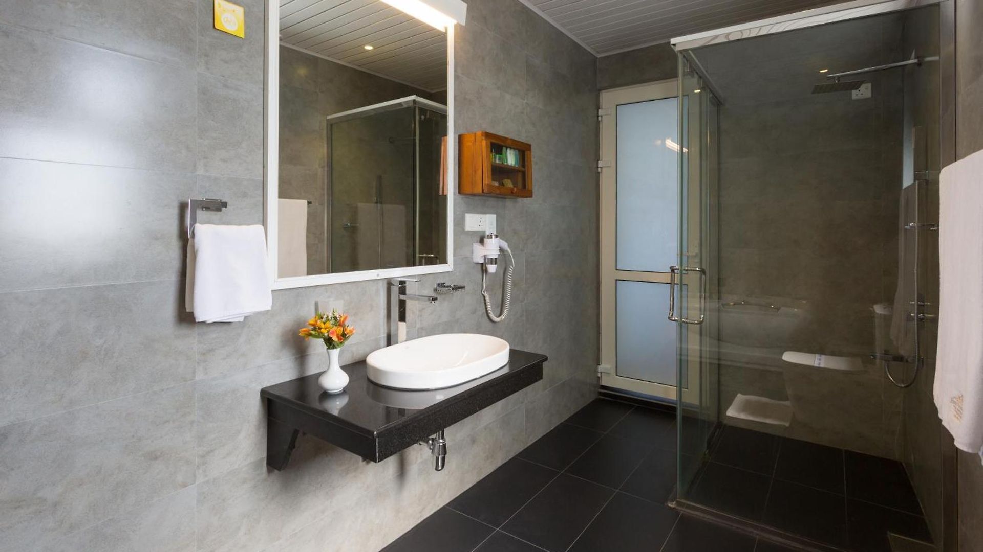 Grand Turf Hotel 5*