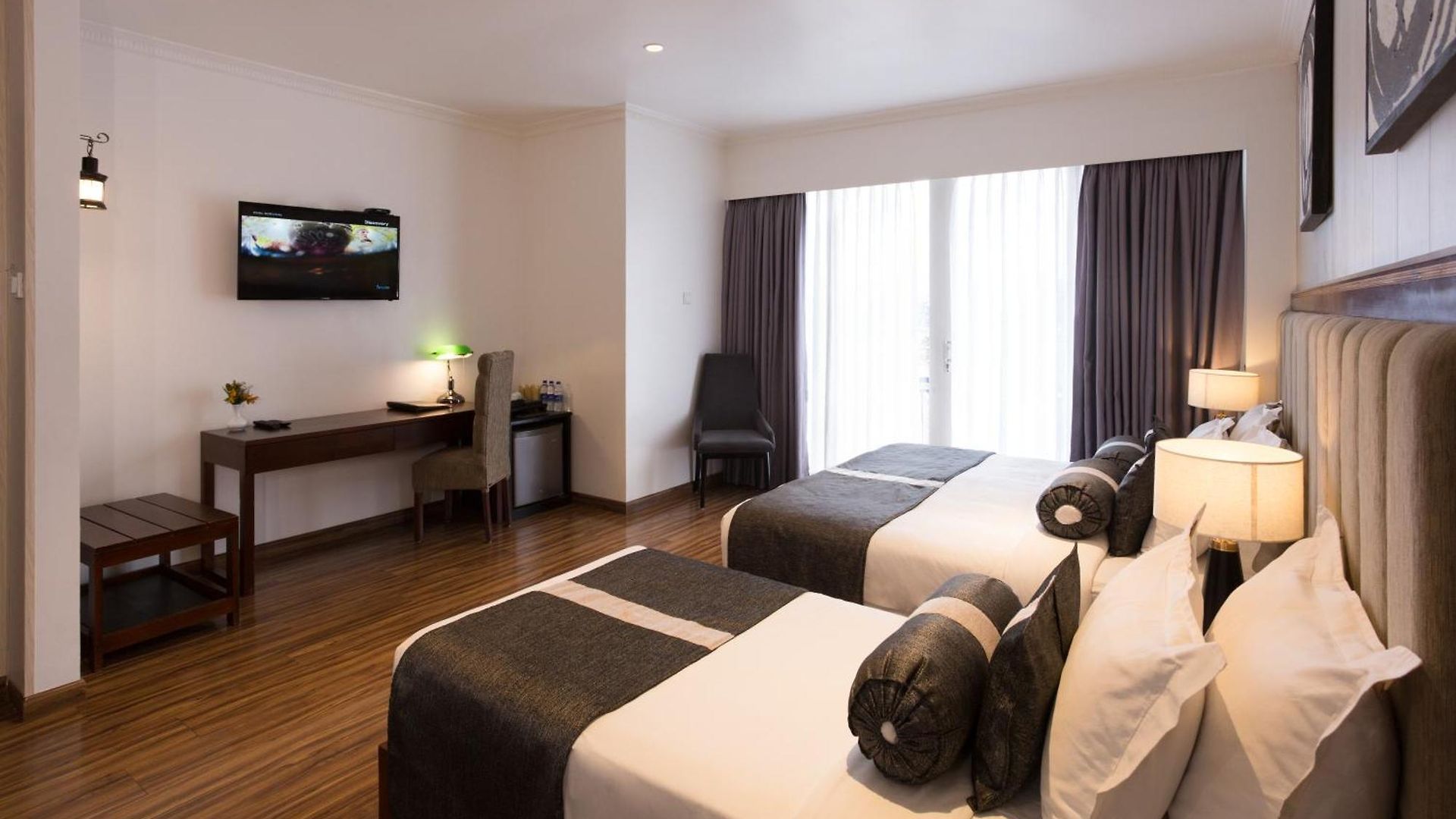 Grand Turf Hotel 5*