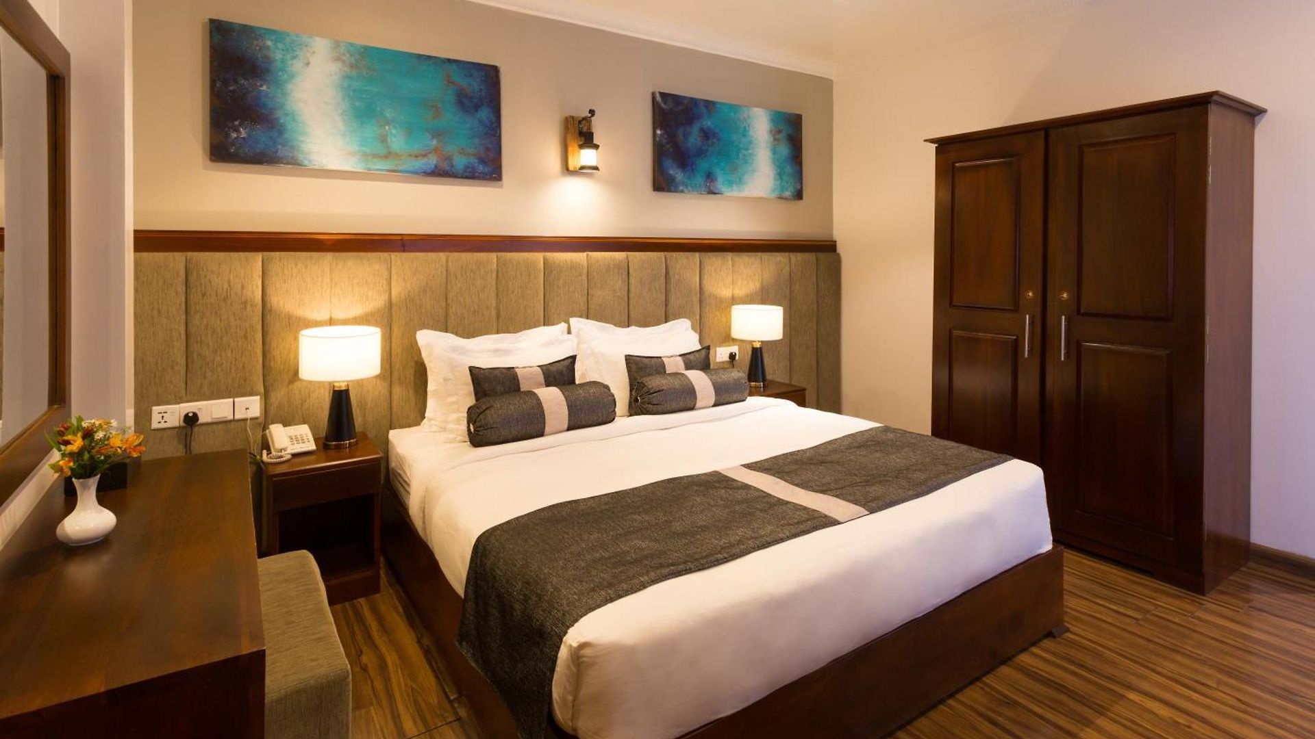 Hotel Grand Turf 5*