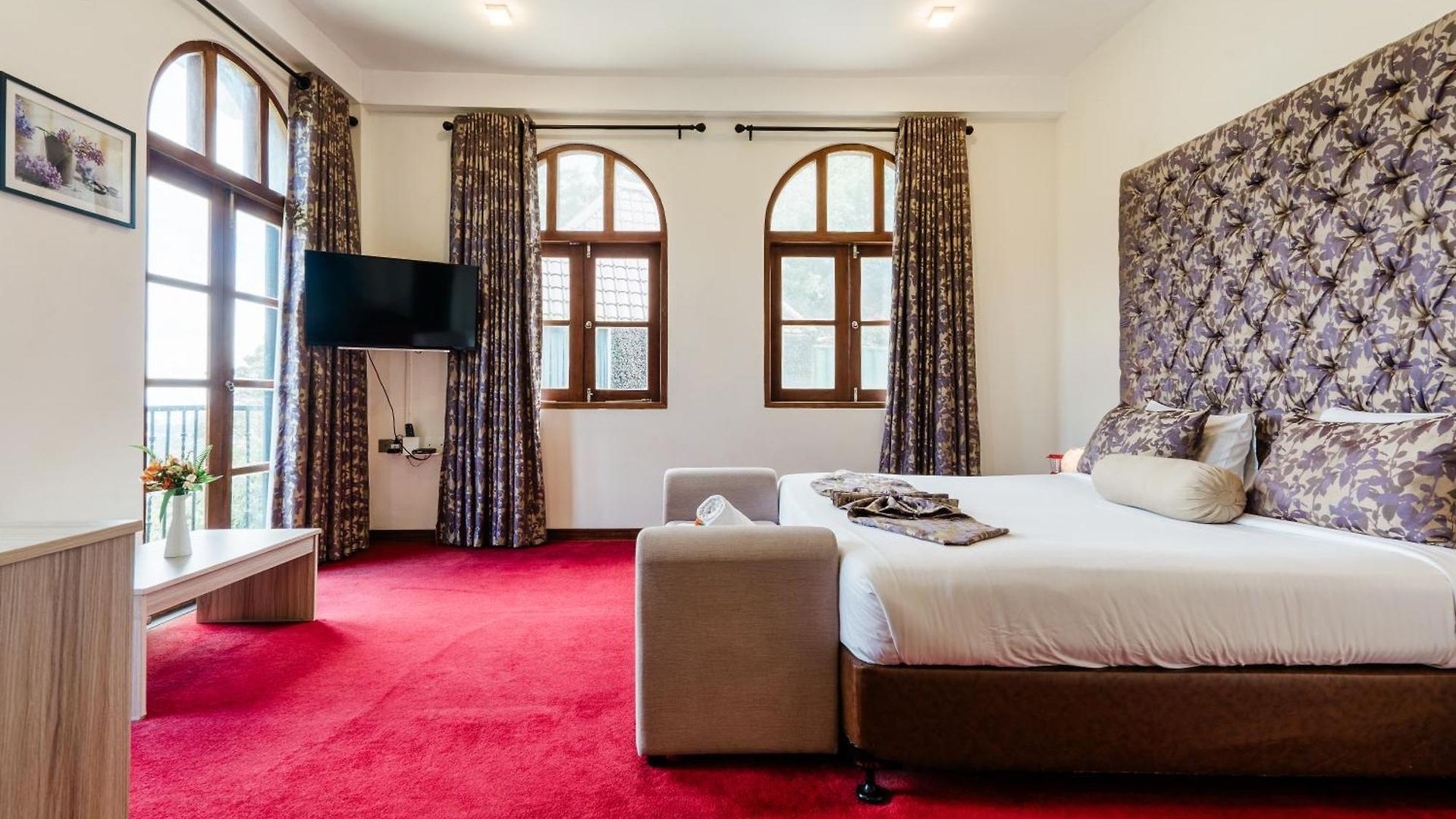 Hotel The Wind Castle Nuwara Eliya
