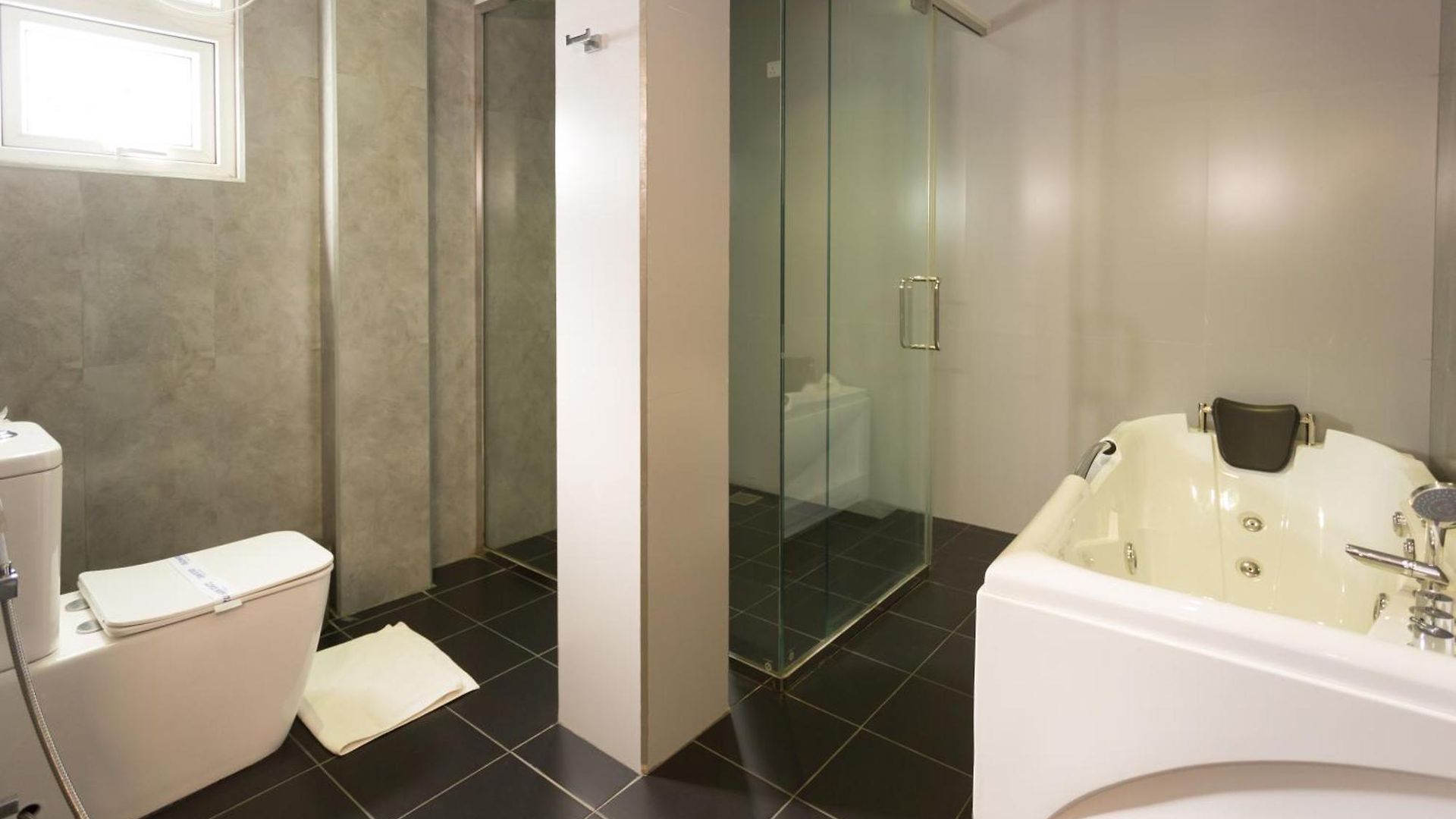 Grand Turf Hotel 5*