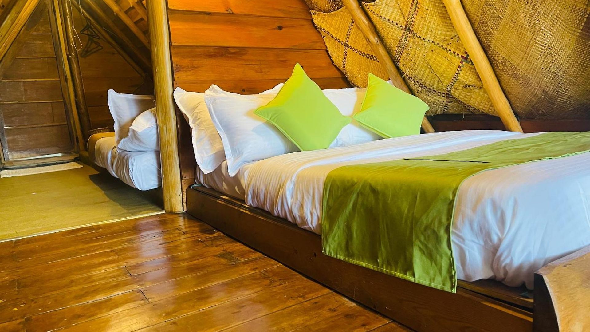 Hotel The Frost 3*