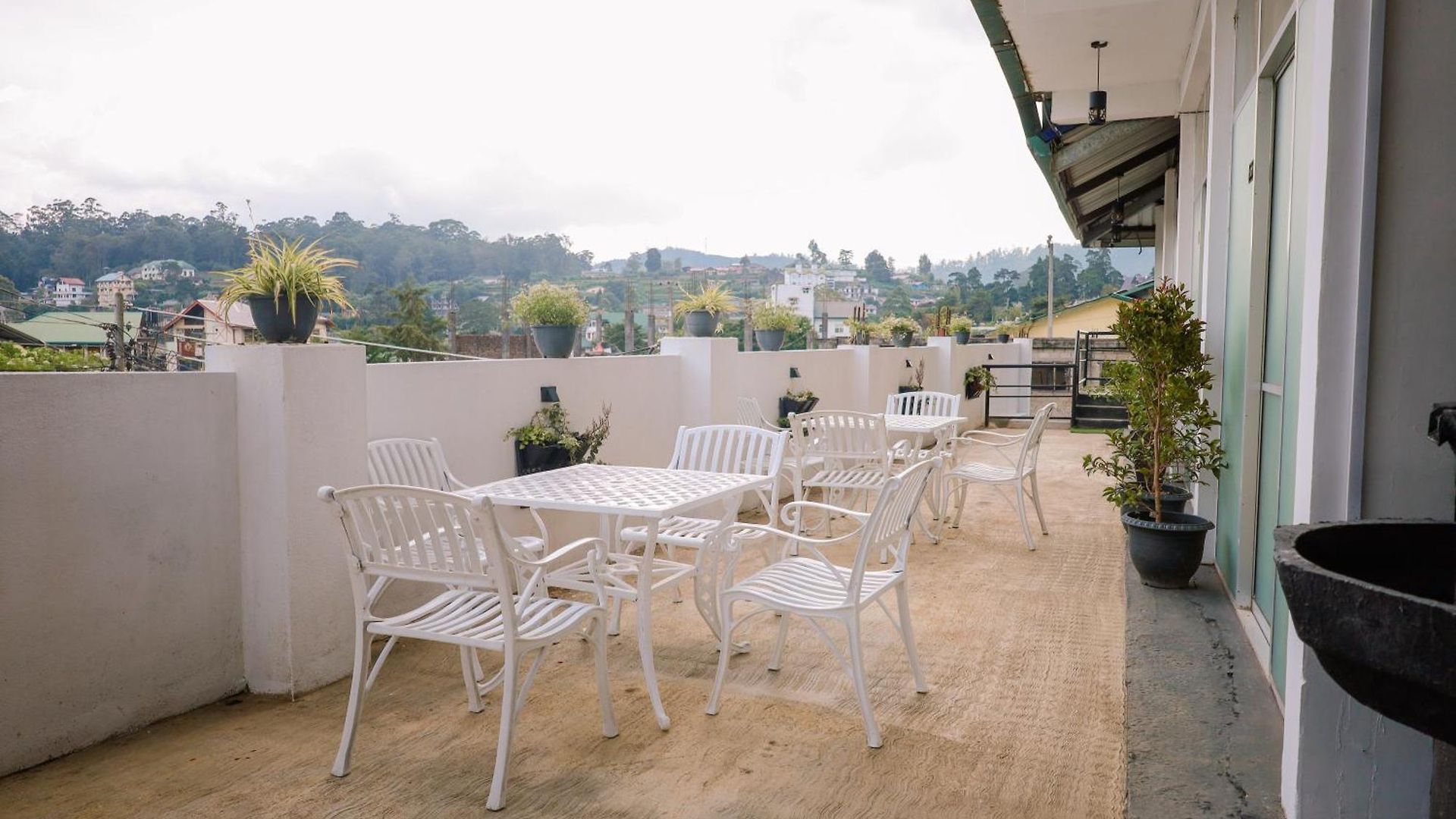 The Natures Nuwaraeliya Hotel 3*