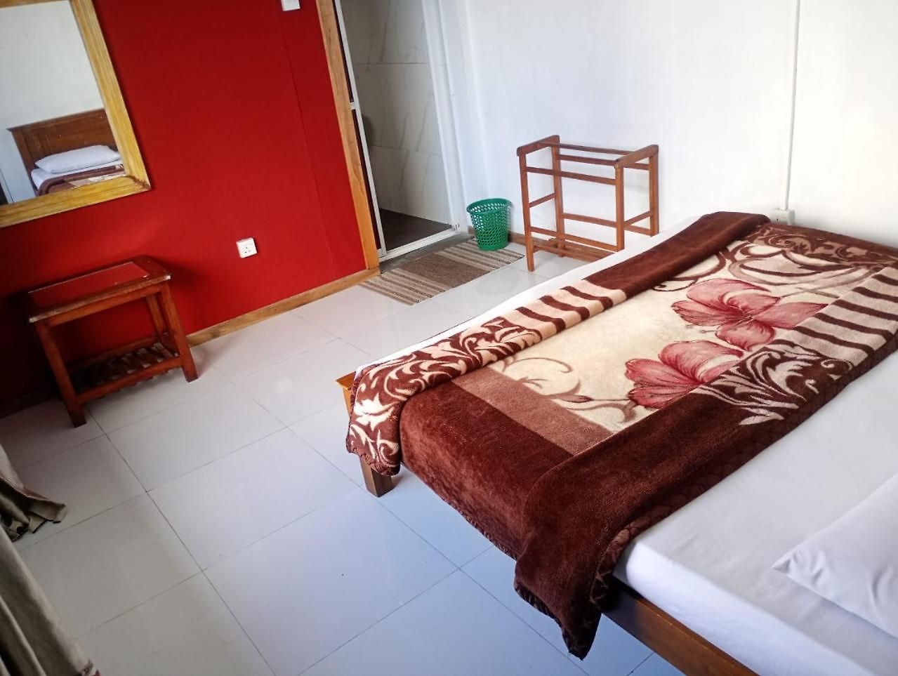 New White Heven Hotel *