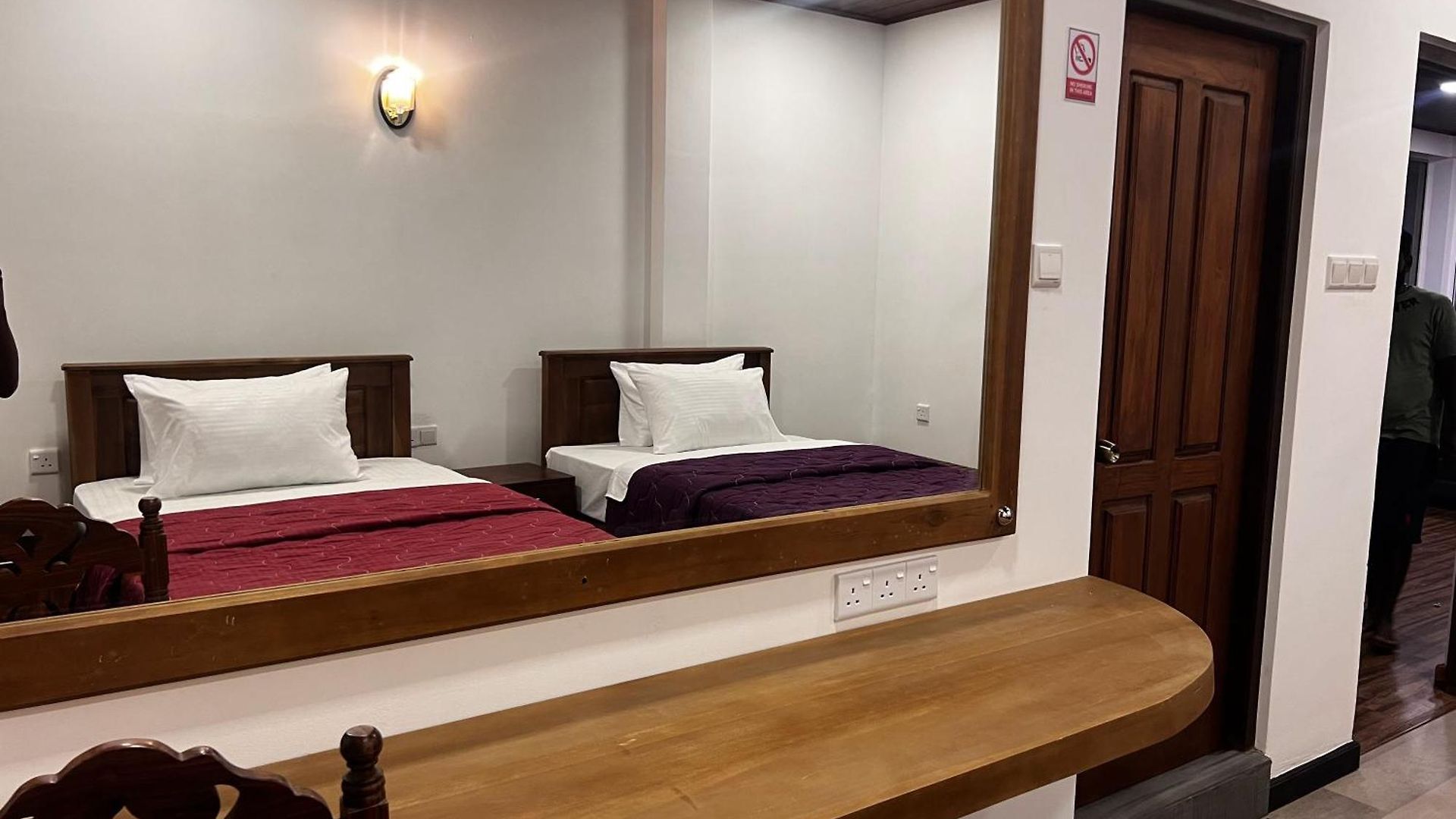 Promax Hostel *