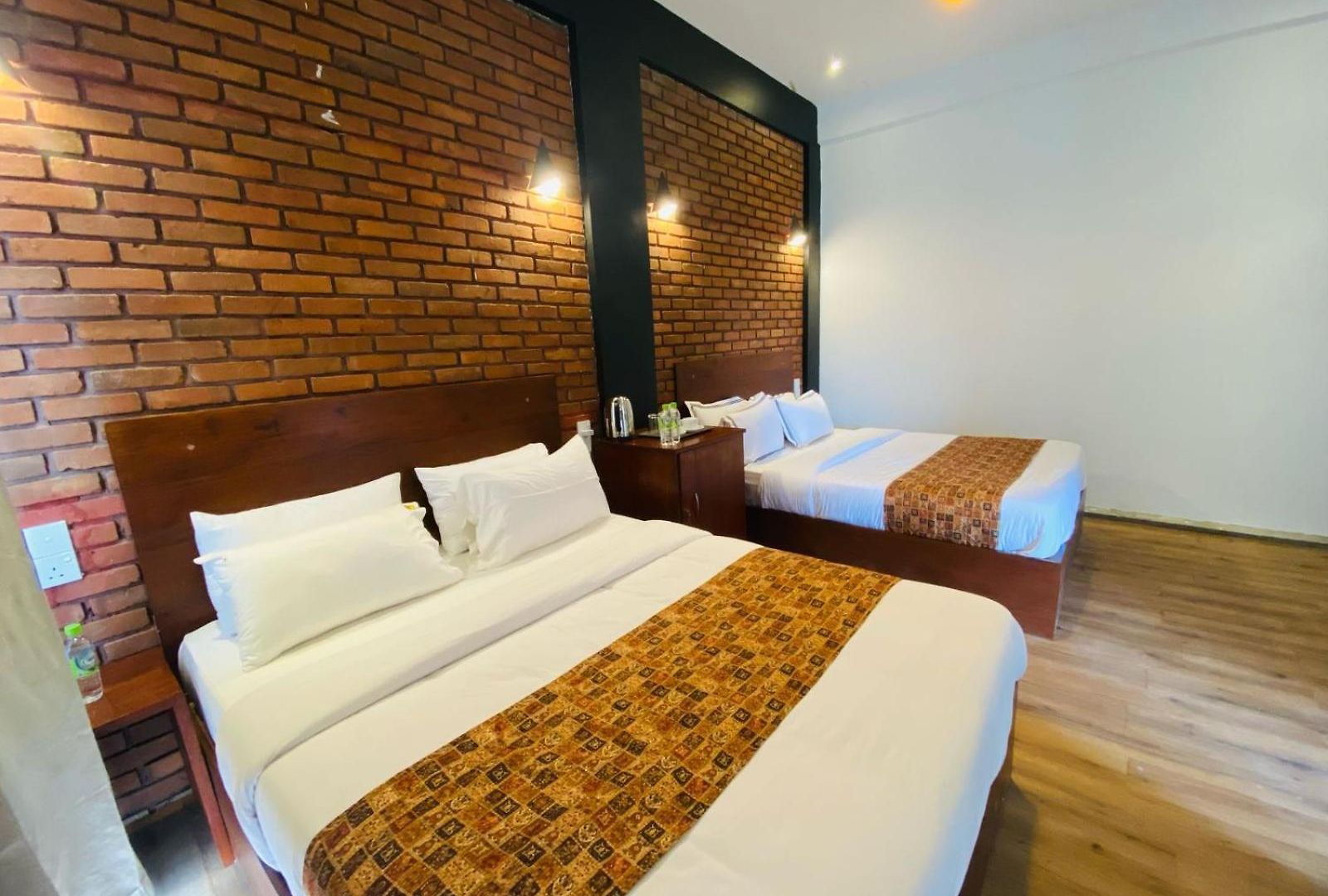 Guest house Fourth Milestone