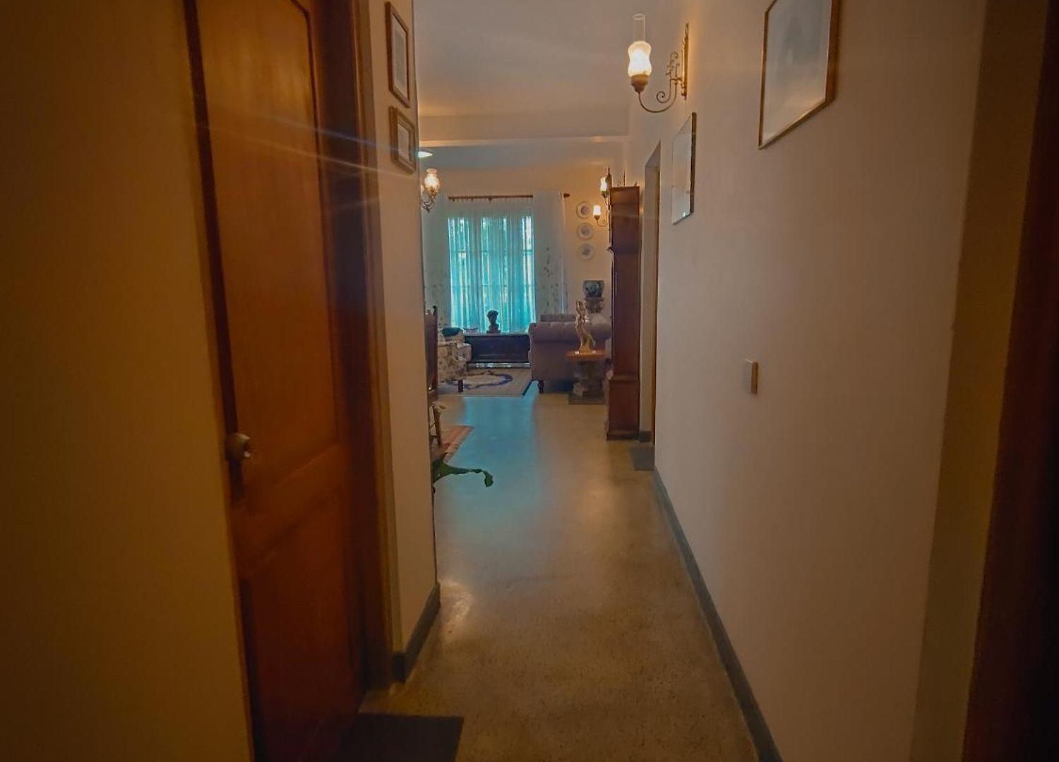 - Guest house