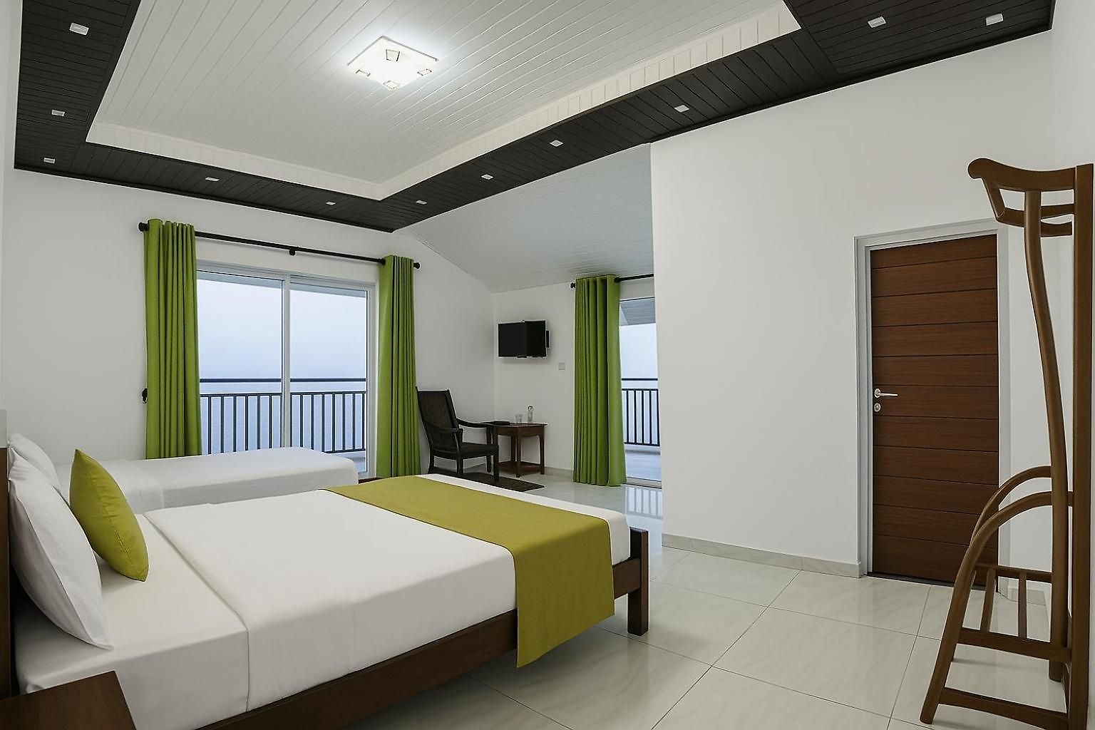 White Hotel 4*
