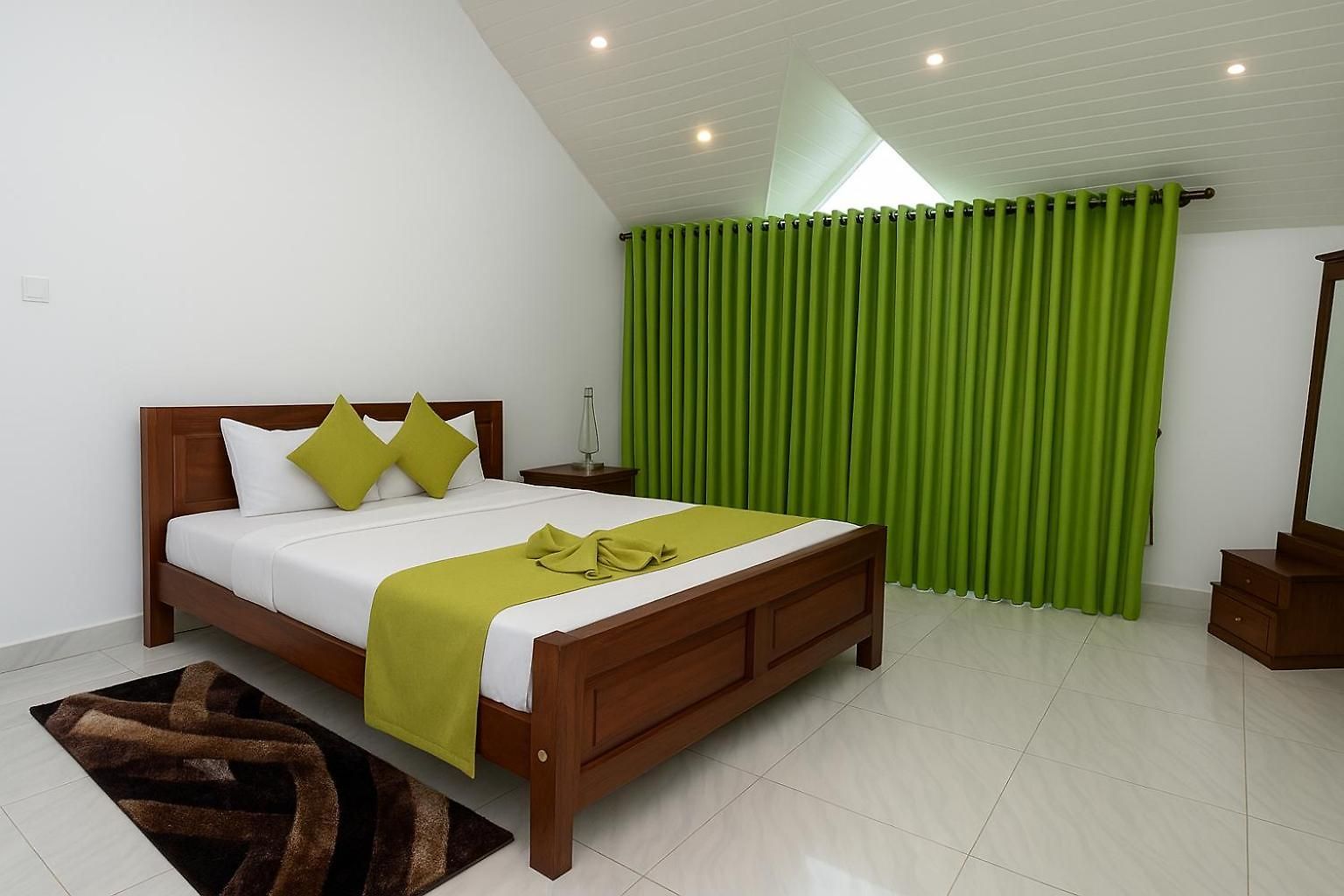 White Hotel Nuwara Eliya