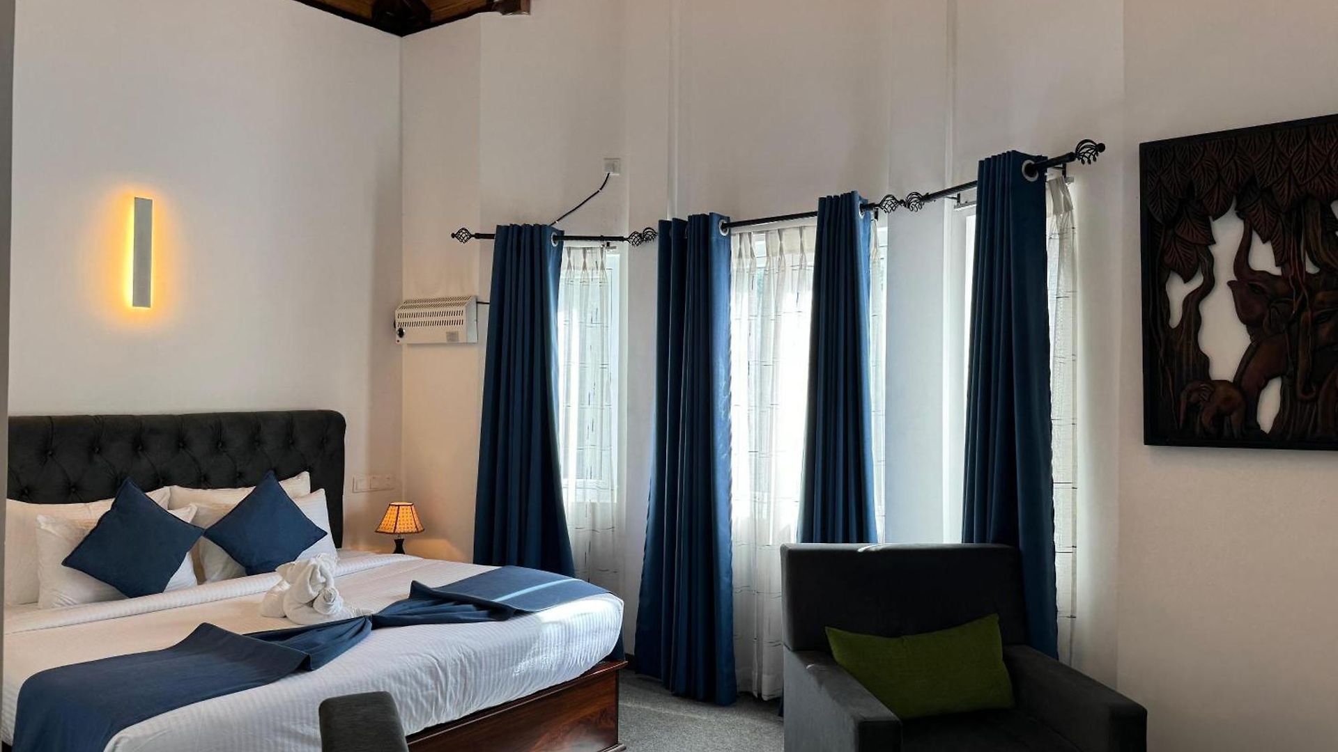 Winsanda Boutique Bungalow, L Heated Pool & Buffet Dining Hotel