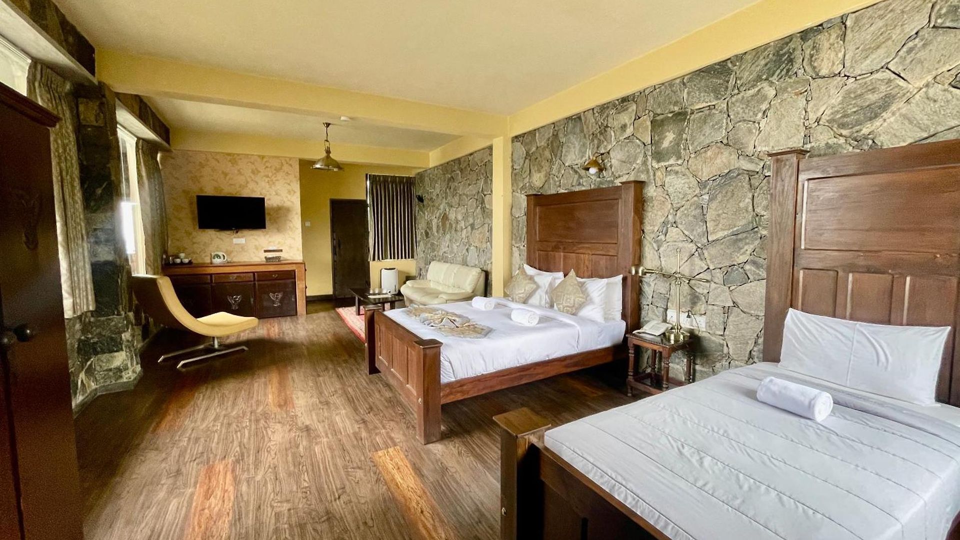 Hotel Windshire 4*