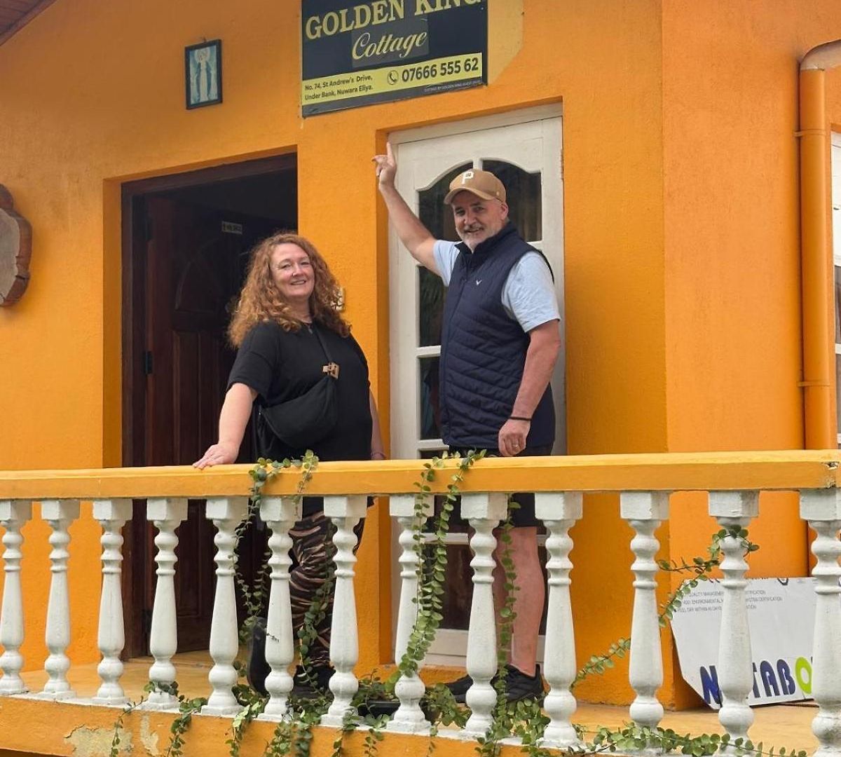 Golden King Bed & Breakfast