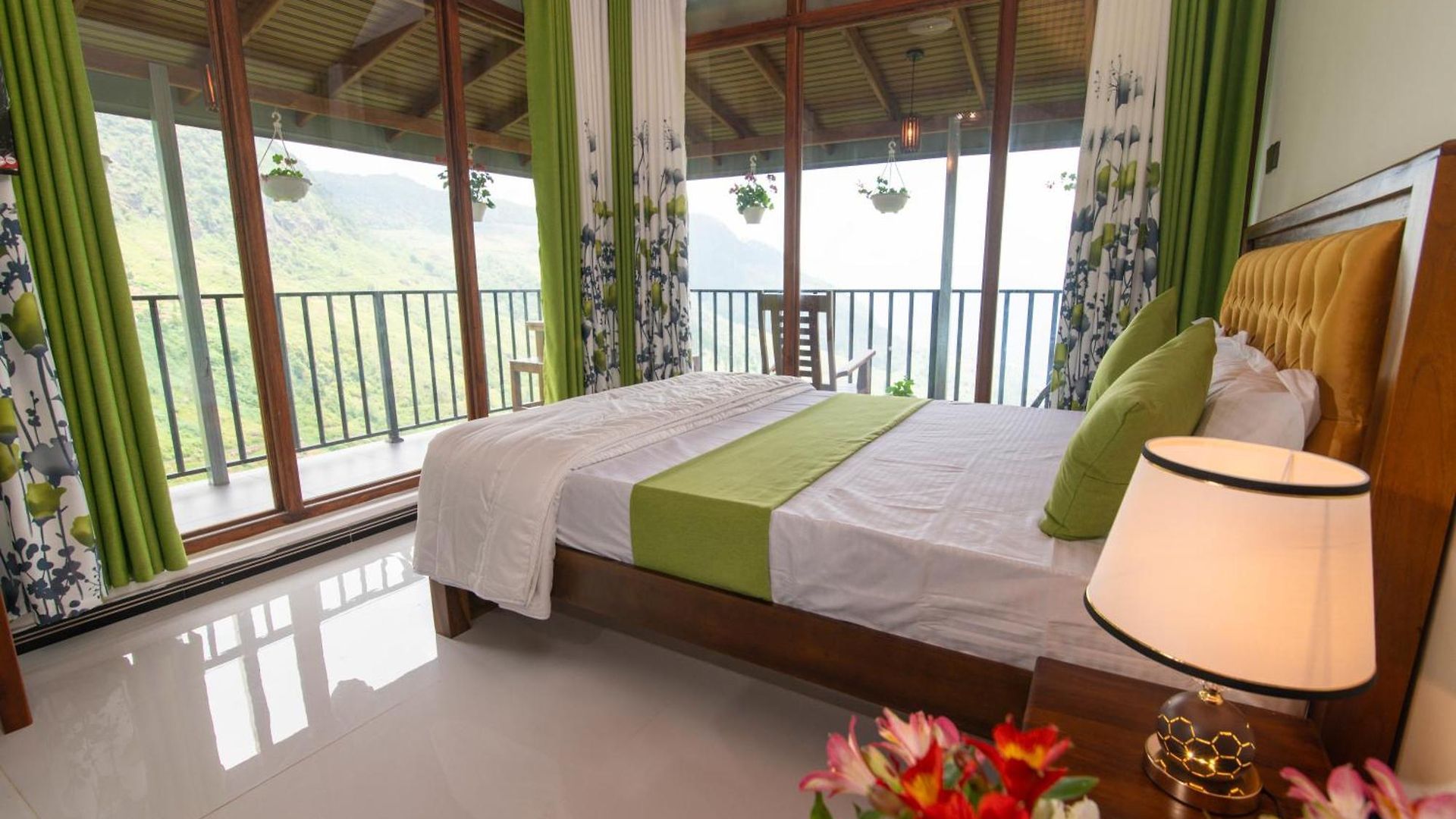 Natural View Resort *