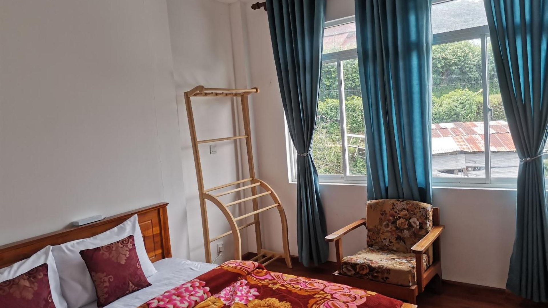 Rv * Nuwara Eliya
