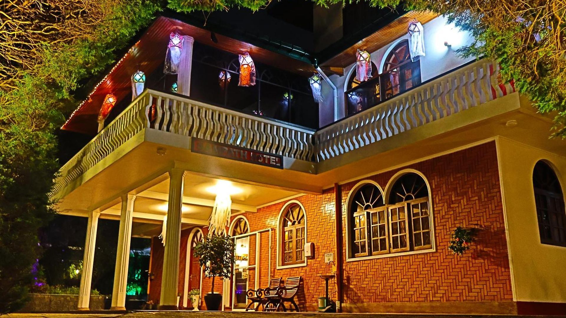 Hotel Sampath