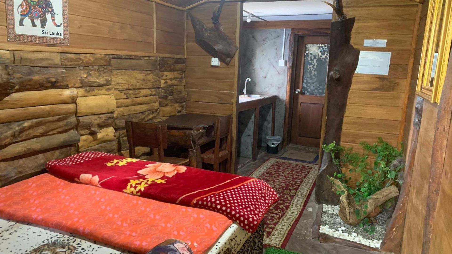 2020 Wooden Homestay Nuwara Eliya